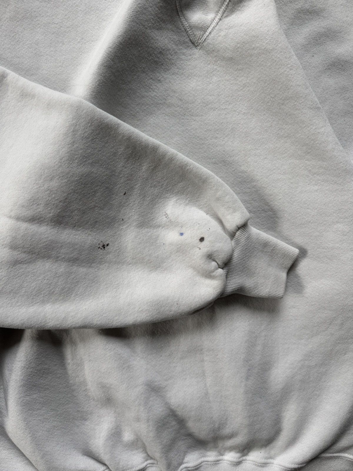 Russell Athletic Vintage 90s Russel Athletic White Crewneck Size US L / EU 52-54 / 3 - 4 Thumbnail