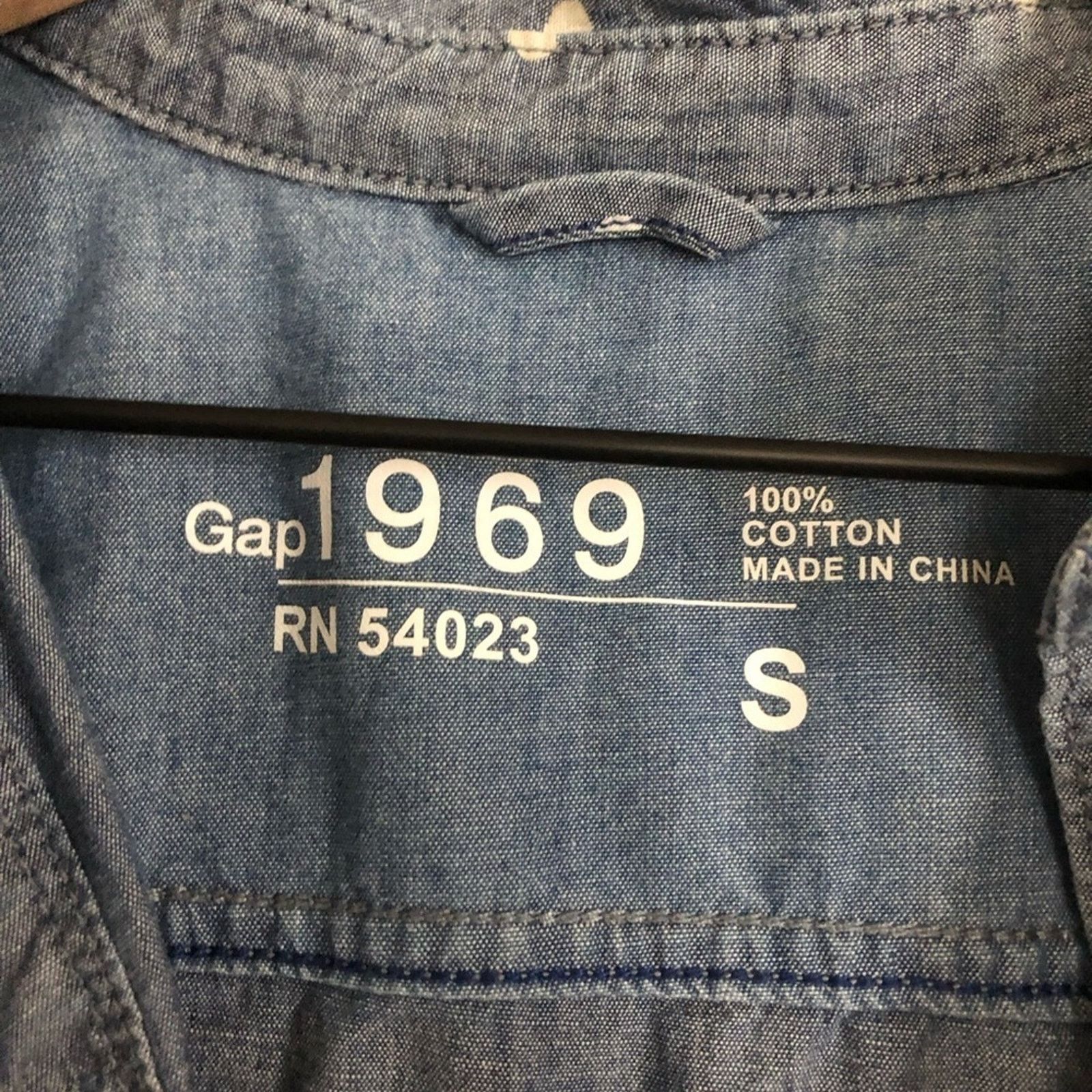 Gap Gap 1969 Cotton Blue Denim White Polka Dots Button Shirt Top Size S / US 4 / IT 40 - 2 Thumbnail