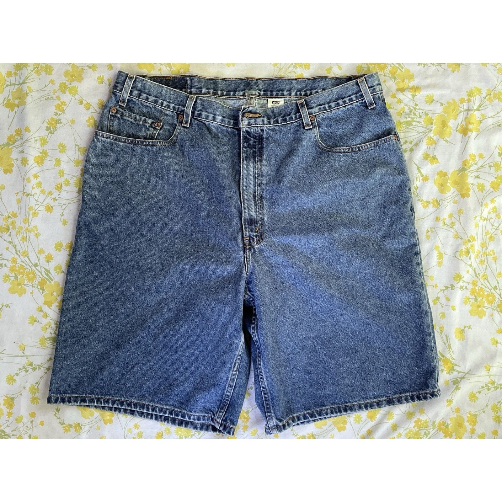 Levi's VTG Levi’s 560 Loose Fit Jean Shorts Men’s Size 42 Jorts Size US 42 / EU 58 - 1 Thumbnail