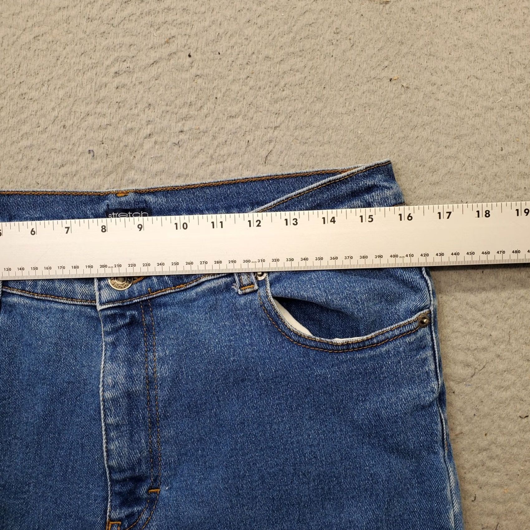 Jordache Jordache Jeans Womens 13/14 Blue Denim Stretch Straight 5-Pocket Regular Size: 13/14 Womens Blue Denim Jeans Size 34" / US 12 / IT 48 - 6 Thumbnail