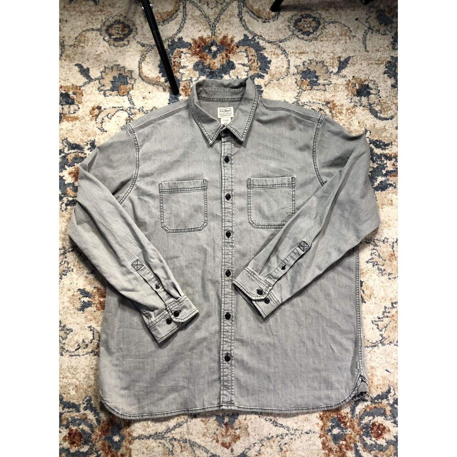 Vintage L.L.Bean Shirt Mens XL Gray Denim Button Front Double Pocket Casual Workwear Size US XL / EU 56 / 4 - 2 Thumbnail