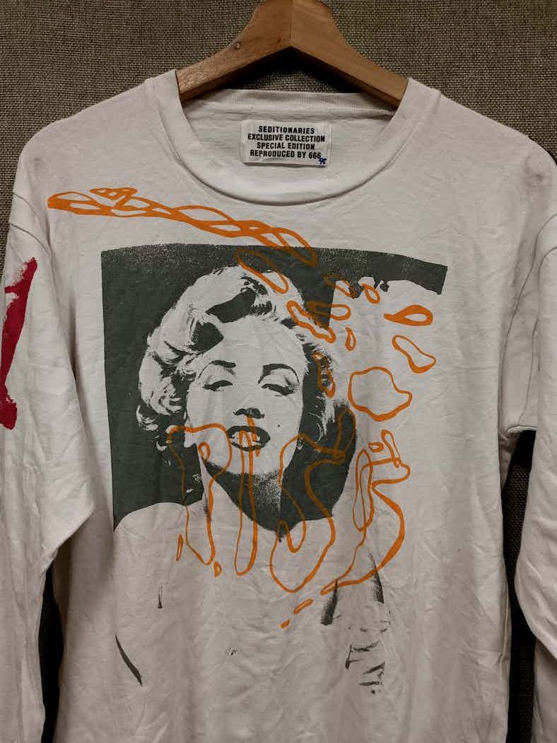 Seditionaries vintage long sleeve seditionaries piss marilyn Size US M / EU 48-50 / 2 - 4 Thumbnail
