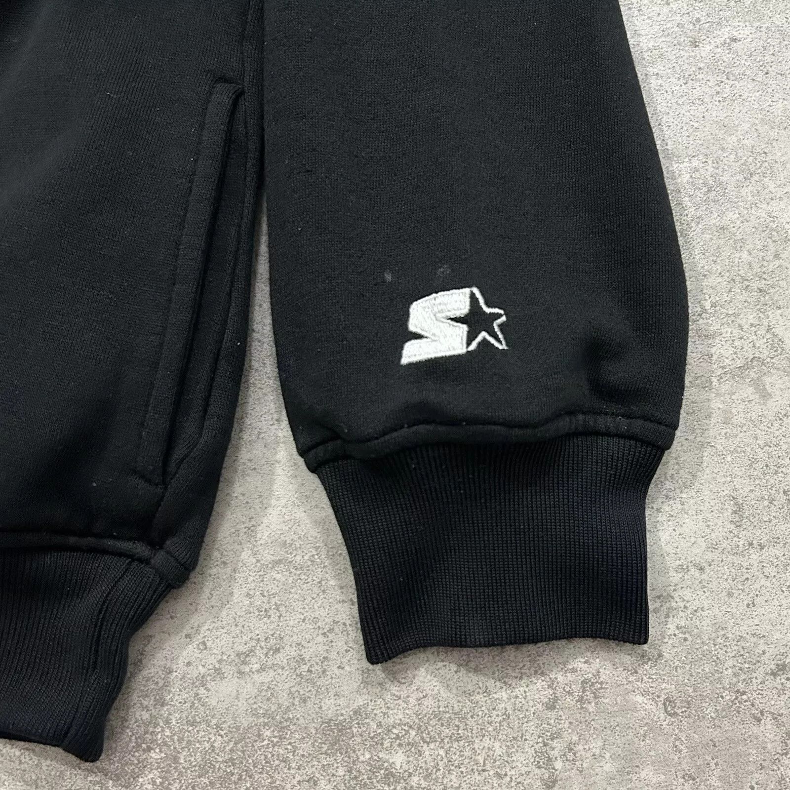 NFL × Starter × Vintage LOS ANGELES RAIDERS STARTER SWEATSHIRT CREWNECK SIZE M Size US M / EU 48-50 / 2 - 4 Thumbnail