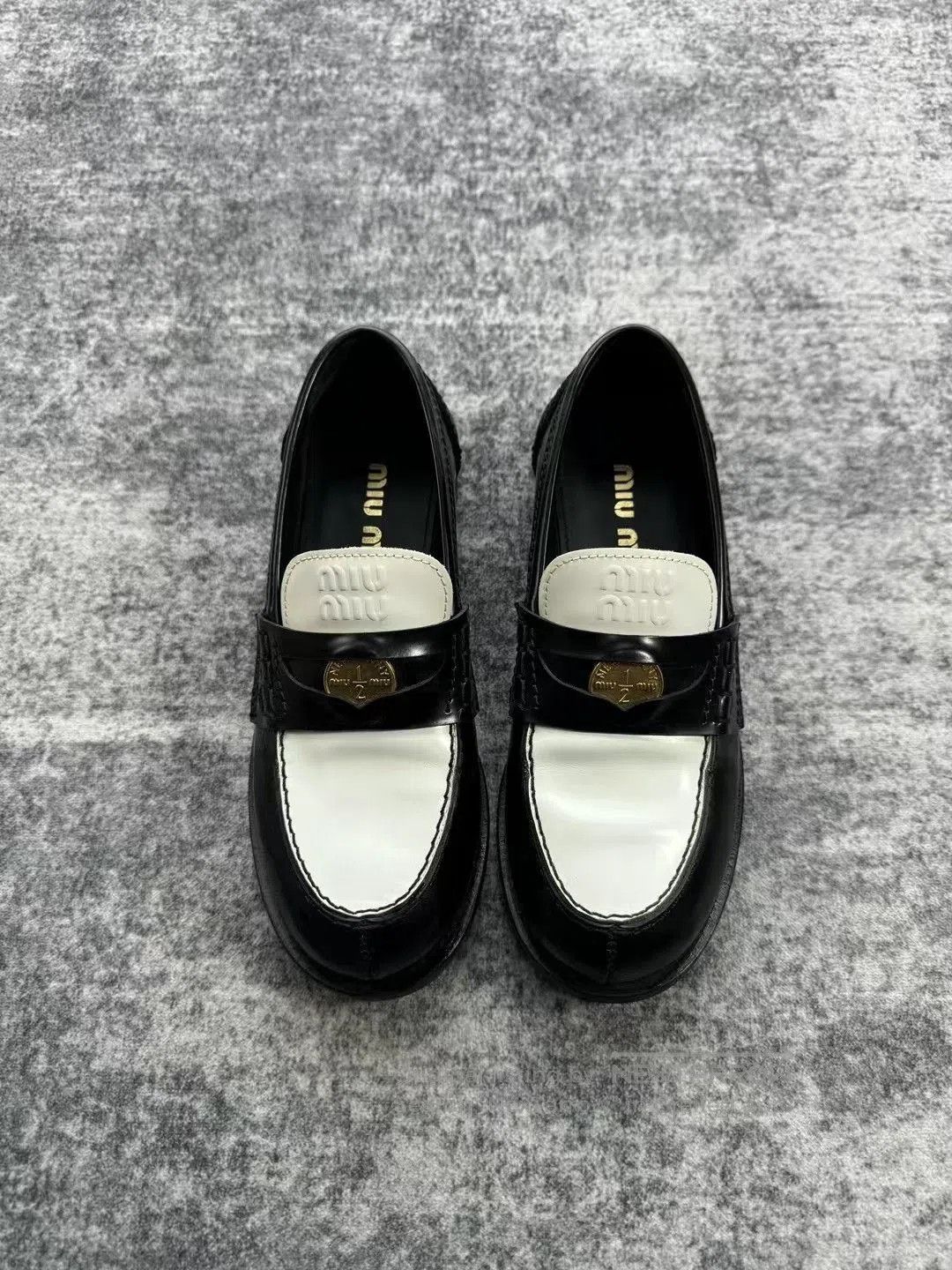 Miu Miu Miu Miu Black White Gold Coin Loafers. Size US 4 / IT 34 - 1 Thumbnail
