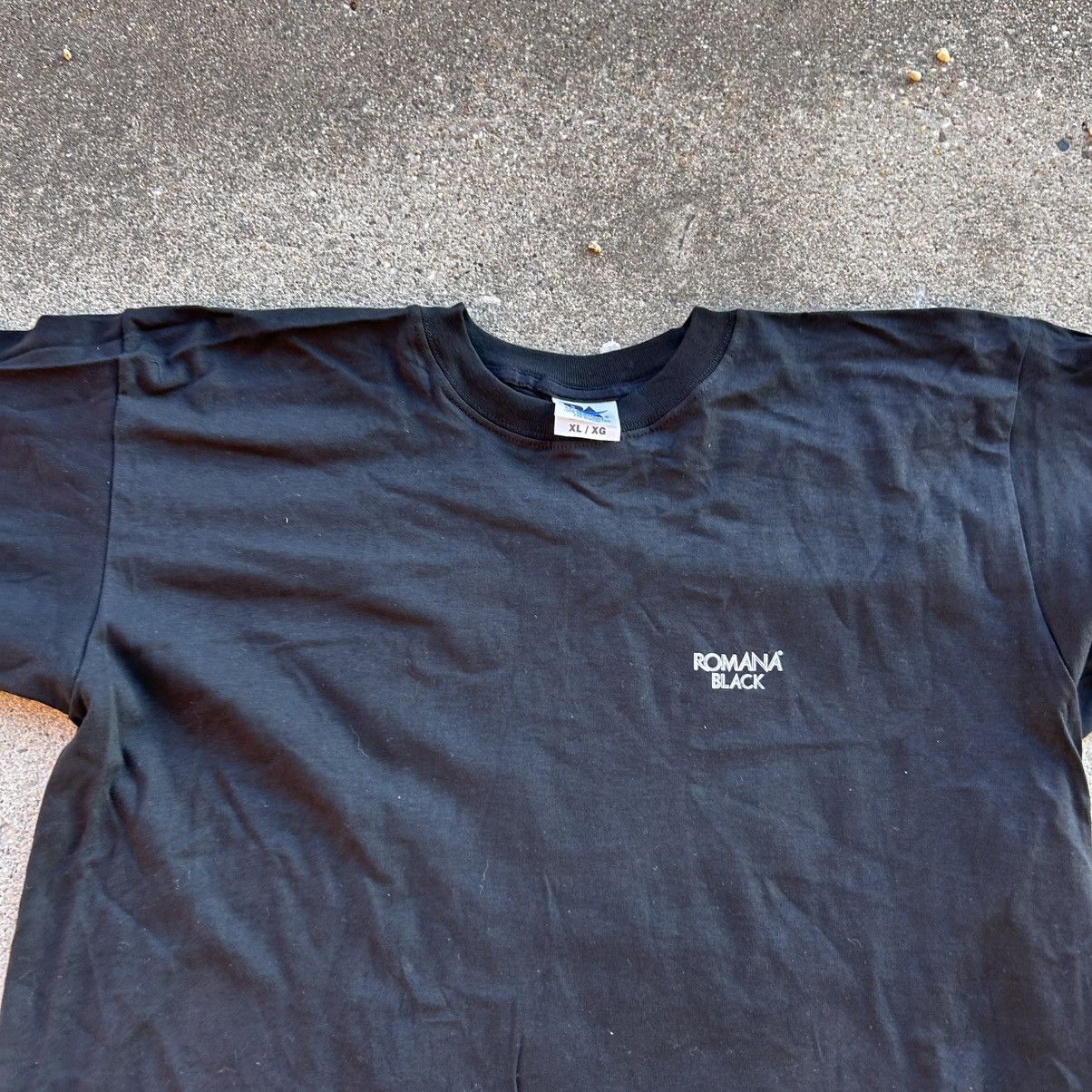 Vintage 90s Romana Black double sided graphic t Size US XL / EU 56 / 4 - 4 Thumbnail