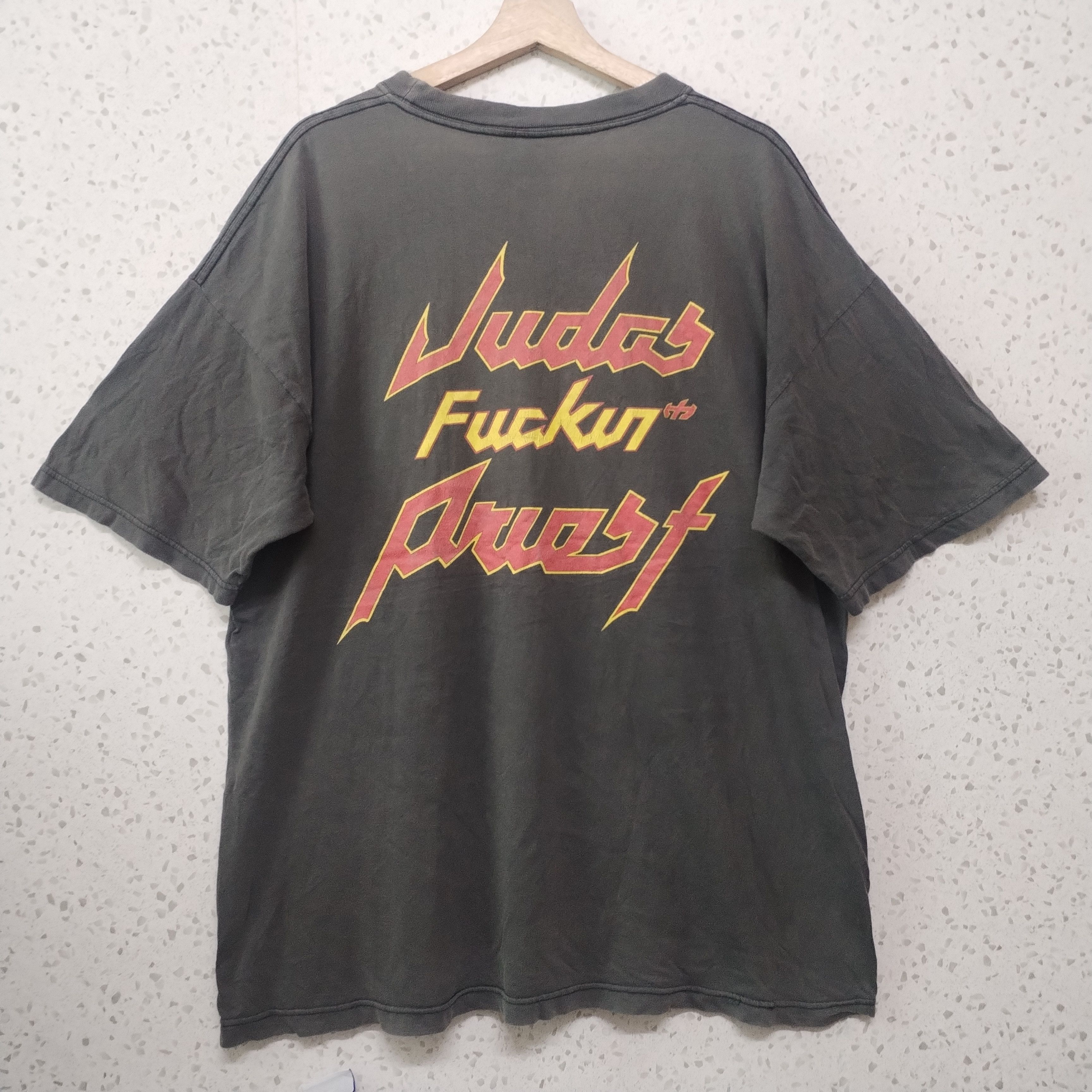 Judas Priest 90s VINTAGE SUN FADED JUDAS PRIEST FUCKIN VERY RARE Size US XL / EU 56 / 4 - 2 Thumbnail
