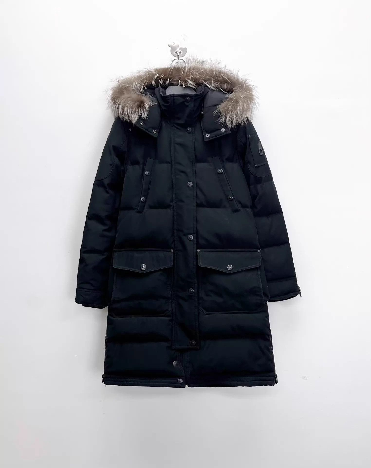 Moose Knuckles Moose Knuckles Black Scissor Logo Fur Collar OS XS Size XS / US 0-2 / IT 36-38 - 1 Thumbnail