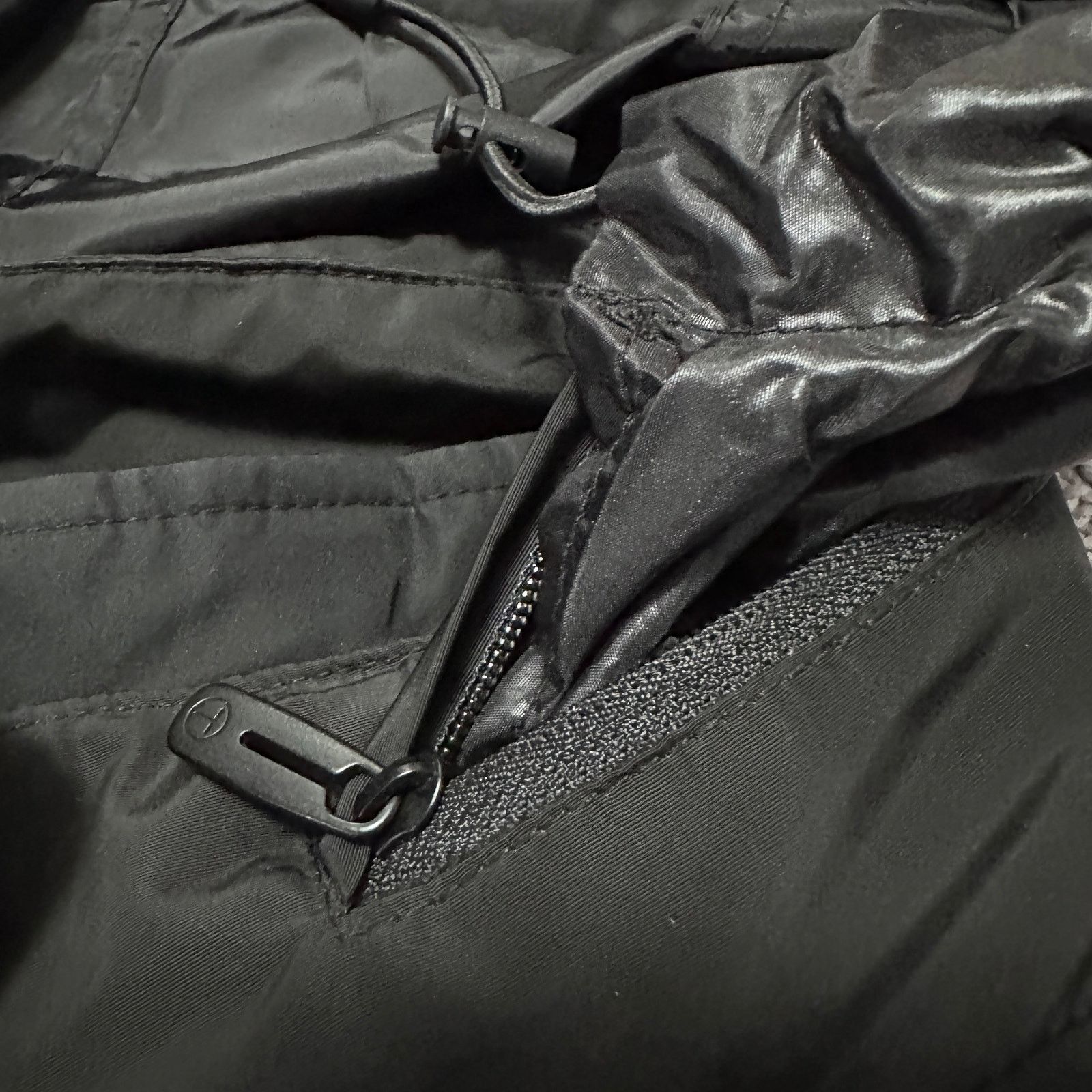 Tumi Tumi black puffer jacket Size US M / EU 48-50 / 2 - 12 Thumbnail