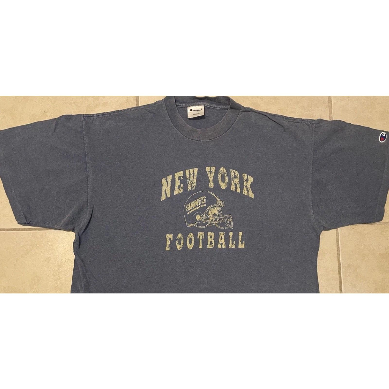 Champion VINTAGE Champion Shirt XL NY Giants Blue 90s Grunge Football Champions Size US XL / EU 56 / 4 - 5 Thumbnail