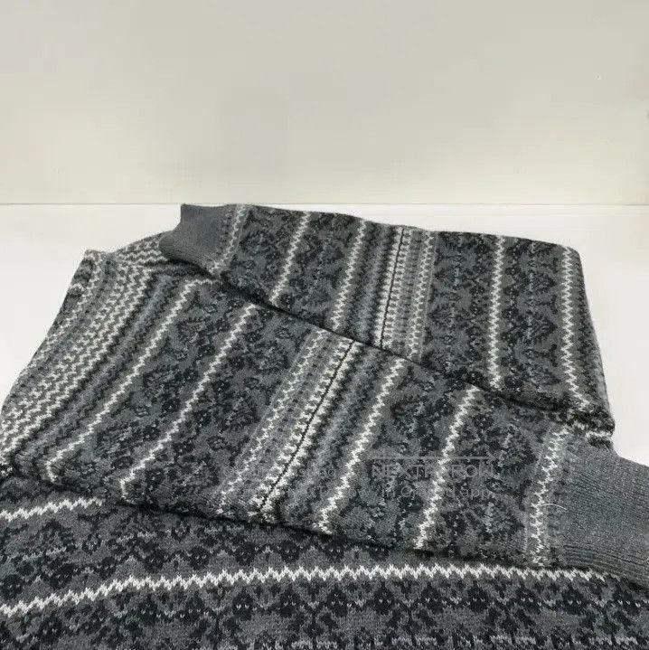 Balenciaga Balenciaga Men's Gray Sweater with Fair Isle Pattern. Size US L / EU 52-54 / 3 - 9 Thumbnail