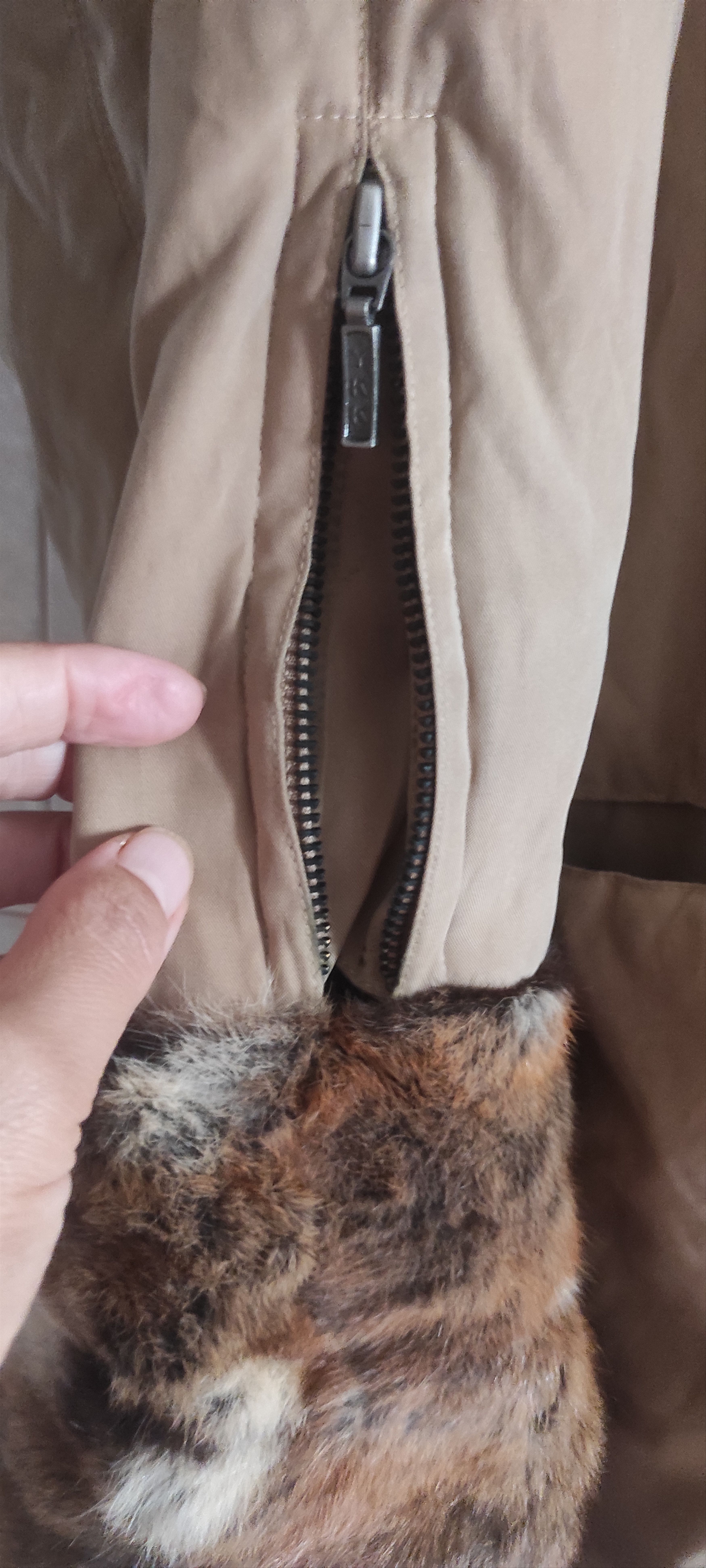 Joop! Joop! Original BelsetaPS Natural Rabbit Fur Reversible Coat Size L / US 10 / IT 46 - 23 Thumbnail