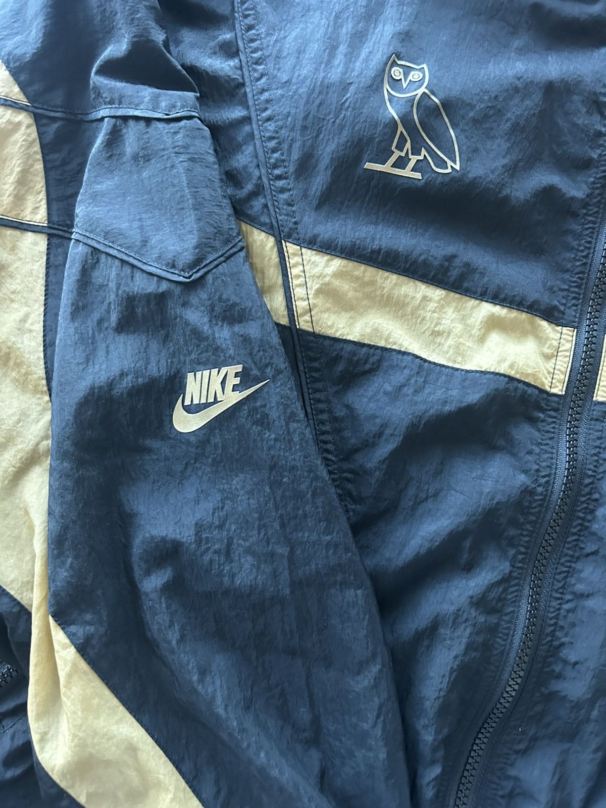 Jordan Brand × October's Very Own 2018 Air Jordan x OVO Flight Jacket Size US XL / EU 56 / 4 - 7 Thumbnail
