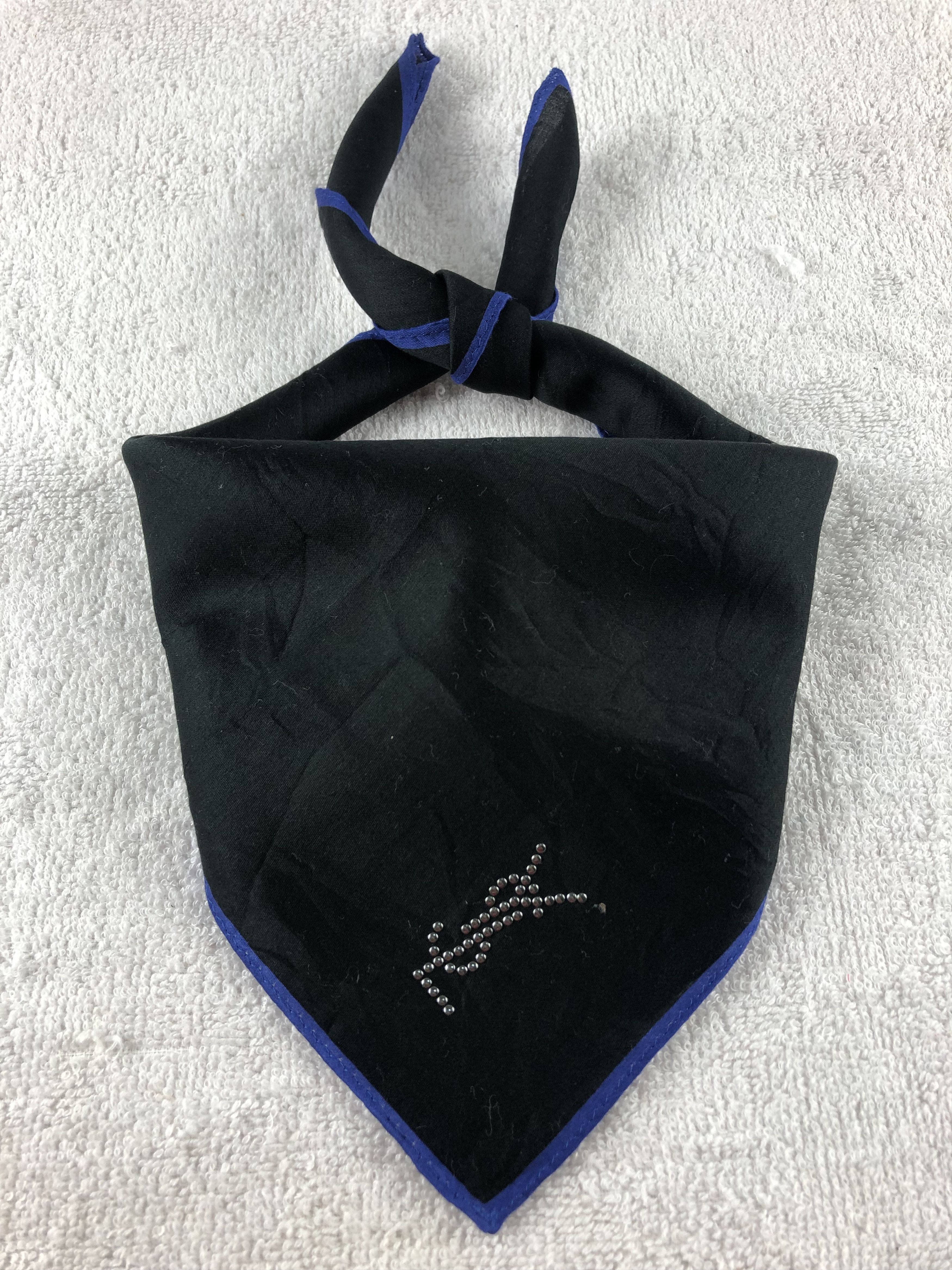 Vintage Yves Saint Laurent Handkerchief / Bandana / Neckerchief Size ONE SIZE - 1 Thumbnail