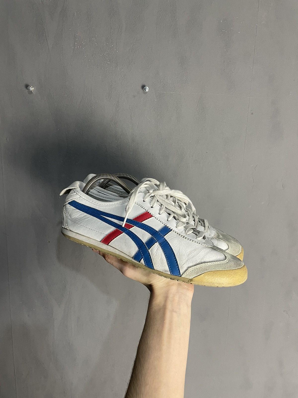 Asics Vintage Asics Onitsuka Tiger Mexico 66 Kill Bill Y2K Size US 9.5 / EU 42-43 - 1 Thumbnail