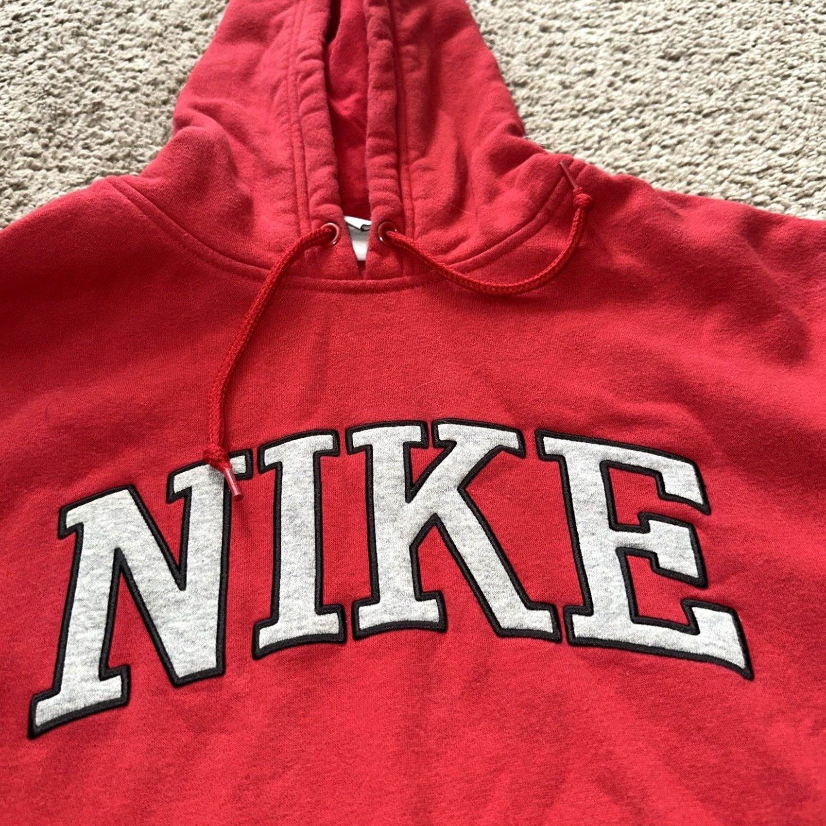 Nike VINTAGE Nike Hoodie Mens Medium Pullover Red Swoosh Logo Grunge Skater Y2K Size US M / EU 48-50 / 2 - 2 Thumbnail