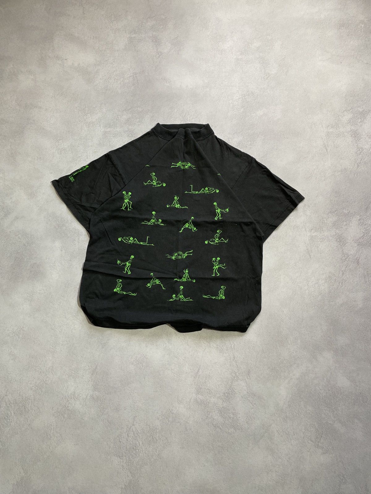 Vintage Vintage camasutra bone in love tee Size US L / EU 52-54 / 3 - 2 Thumbnail