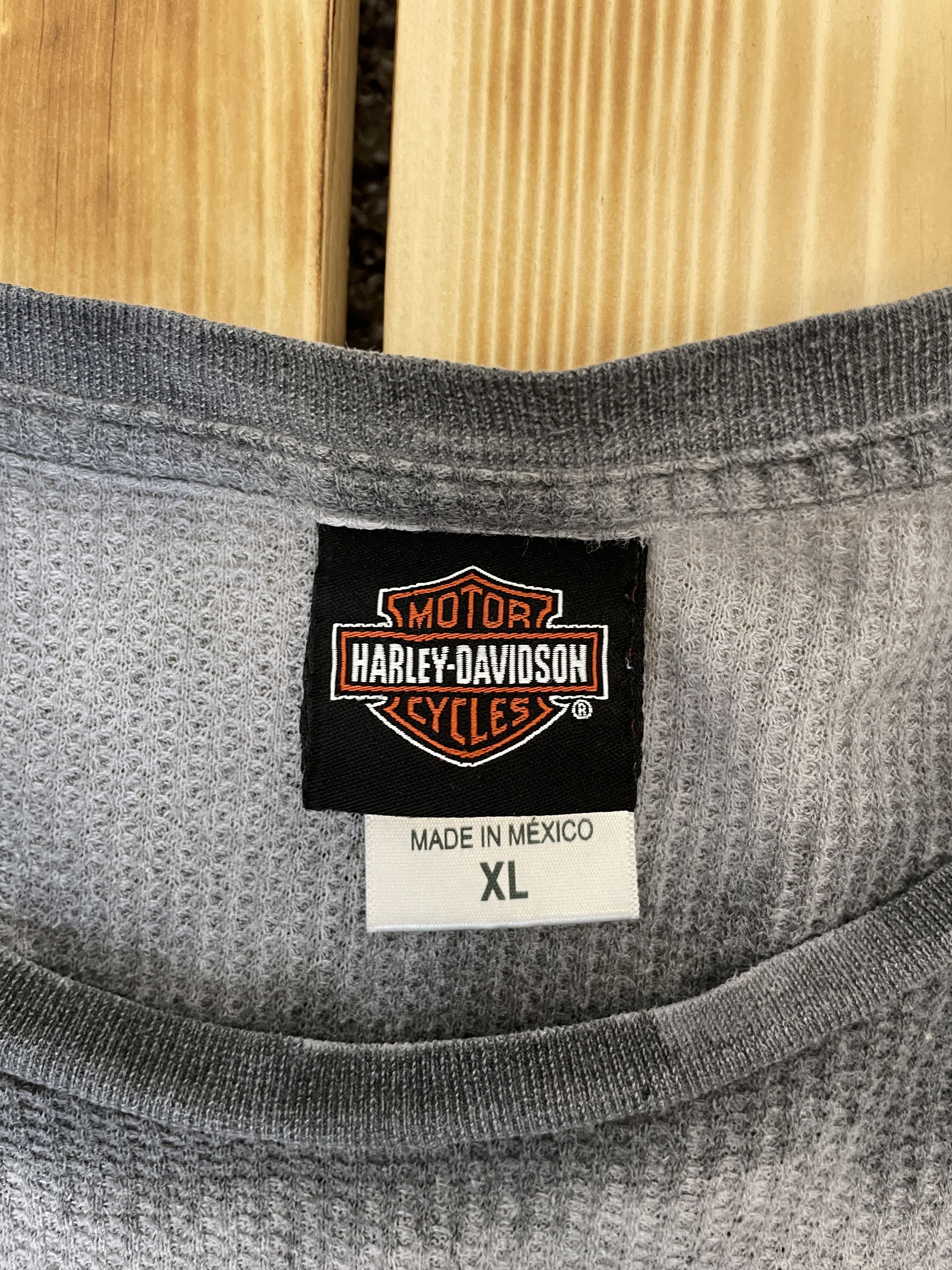 Band Tees 2017 Harley Davidson LongSleeve Skull Faded Print Kauai 2013 Size US XL / EU 56 / 4 - 5 Thumbnail