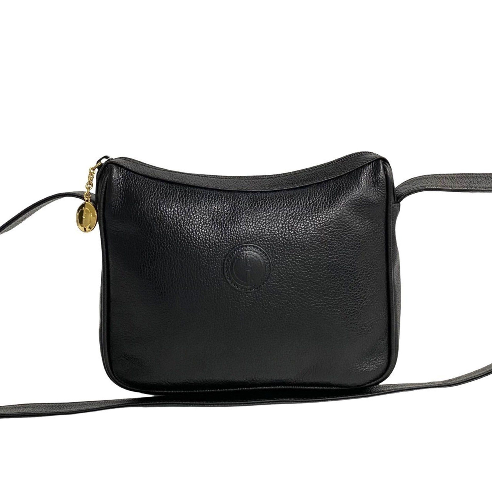image of Gucci Old GG Charm Metal Fittings Leather Shoulder Bag Pochette Black 626-2, Women's