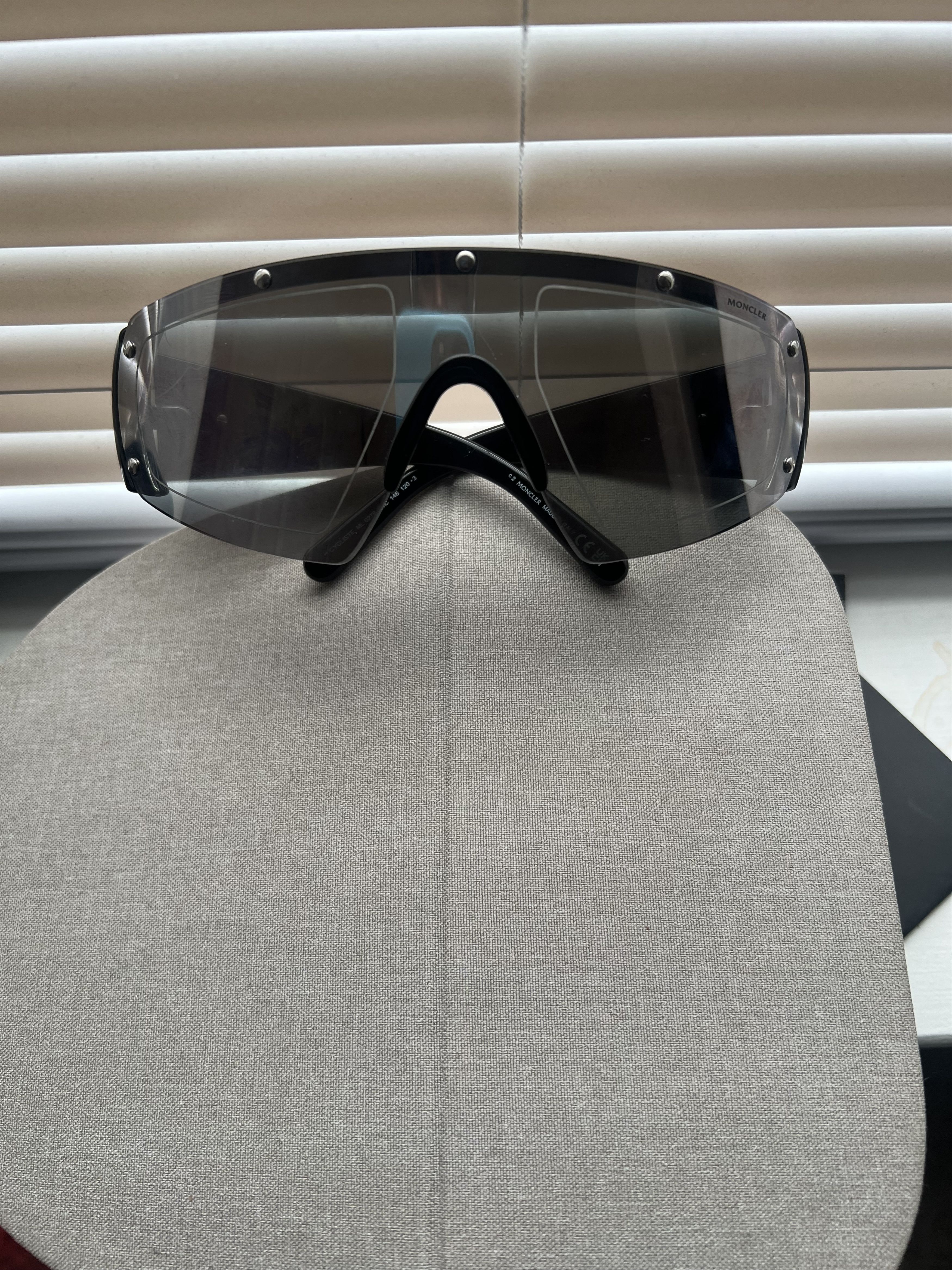 Moncler Moncler Cycliste Smoke Mirror Sunglasses Size ONE SIZE - 1 Thumbnail