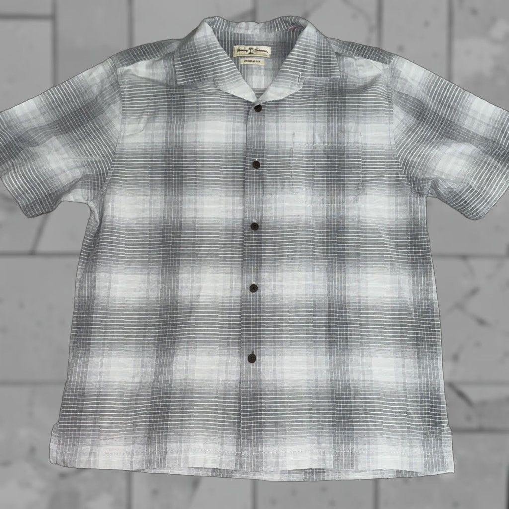 Tommy Bahama Tommy Bahama Shirt Mens Size L Gray Original Fit Short Sleeve Button-Up Shirt Size US L / EU 52-54 / 3 - 1 Thumbnail