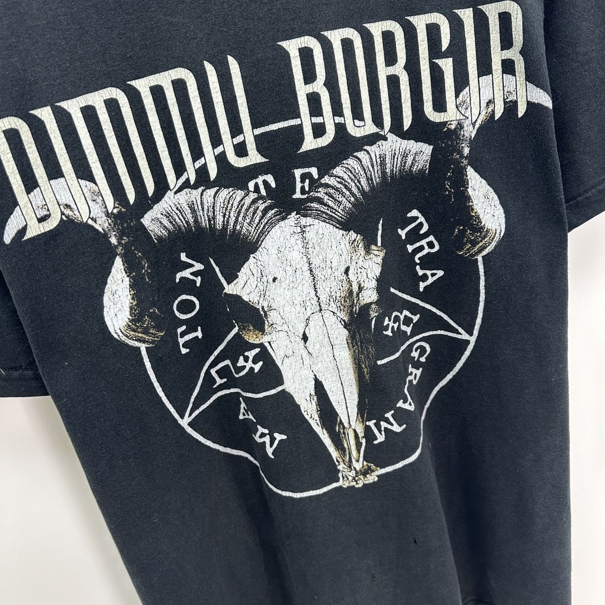 Band Tees Vintage 00s Dimmu Borgir Spiritual Metal Rock y2k og tee og Size US M / EU 48-50 / 2 - 5 Thumbnail