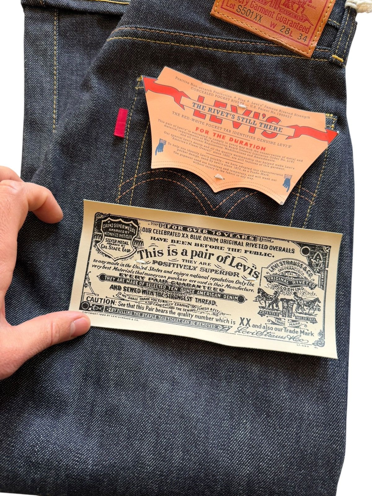 Levi's Vintage Clothing LVC 1944 1/100 WW2Cone Mills White Oak Perfect Imperfections Size US 28 / EU 44 - 5 Thumbnail