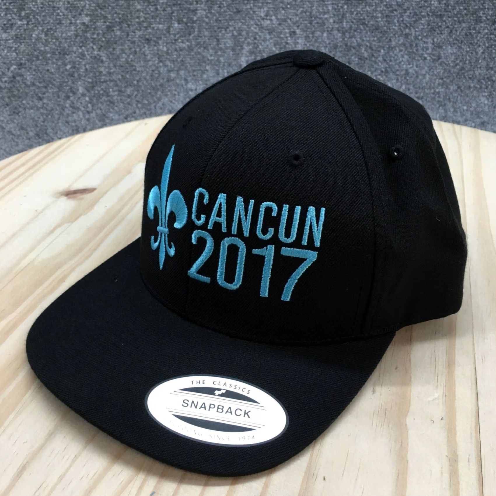 Vintage Yupoong Cancun 2017 Snapback Cap Hat Mens One Size Black Flat Brim Adjustable Classics Cap Size ONE SIZE - 2 Thumbnail