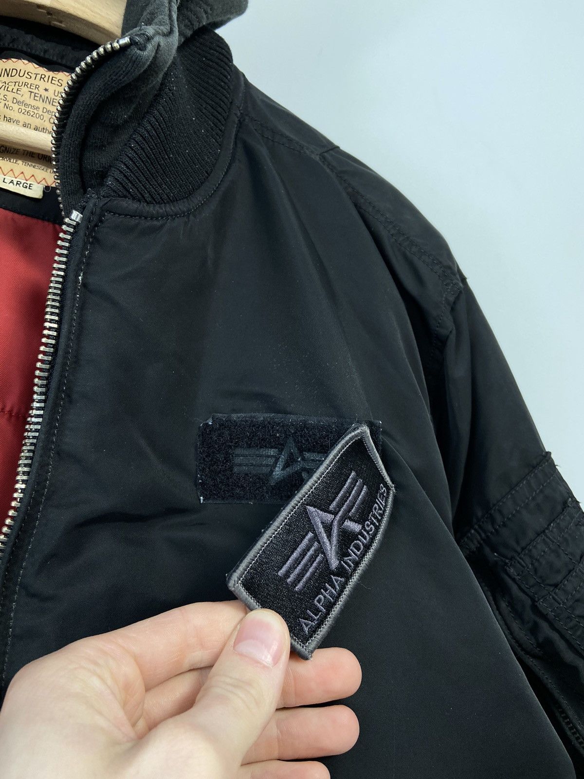 Alpha Industries Alpha Industries Vintage Bomber Jacket hoodie Y2K style Size US L / EU 52-54 / 3 - 11 Thumbnail