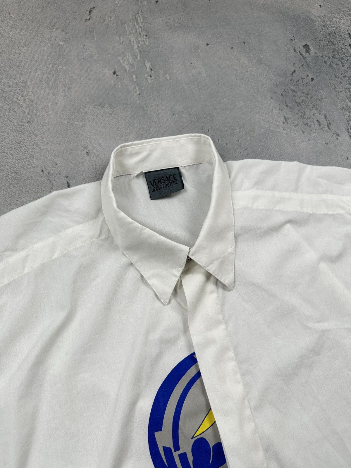 Versace Jeans Couture Archive Versace Jeans Couture Graphic White Shirt Y2K 90s Size US XL / EU 56 / 4 - 13 Thumbnail