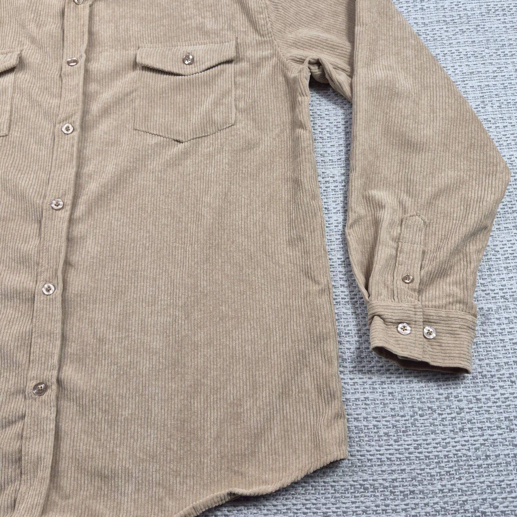 CO VINTAGE Molokai Surf Co Button Up Shirt Flannel Mens XL Tan Corduroy Long Sleeve Casual Size US XL / EU 56 / 4 - 2 Thumbnail