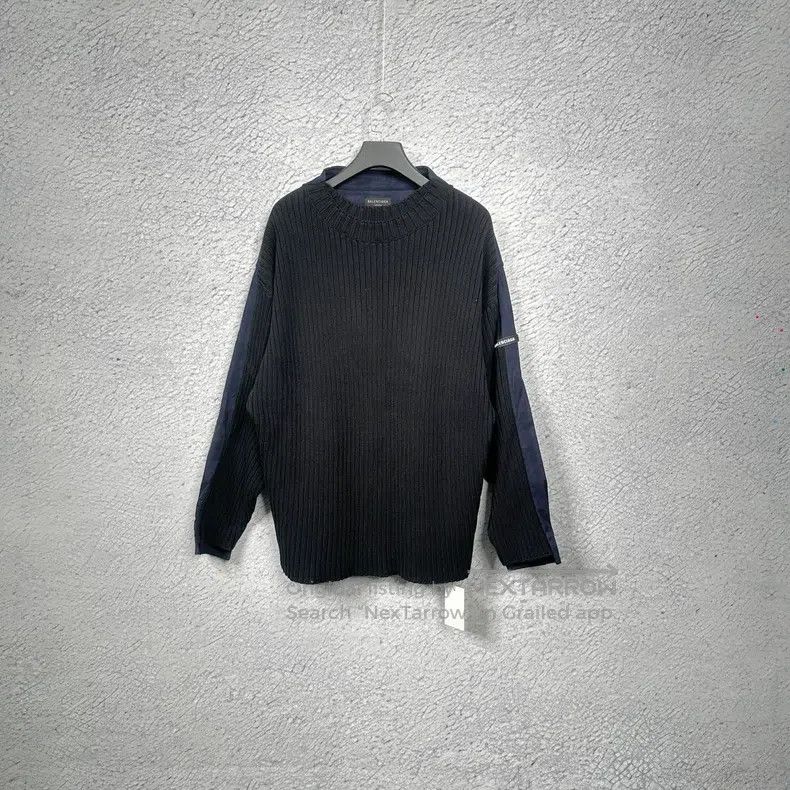 Balenciaga Balenciaga Patchwork flannel knitted sweater Size US M / EU 48-50 / 2 - 1 Thumbnail