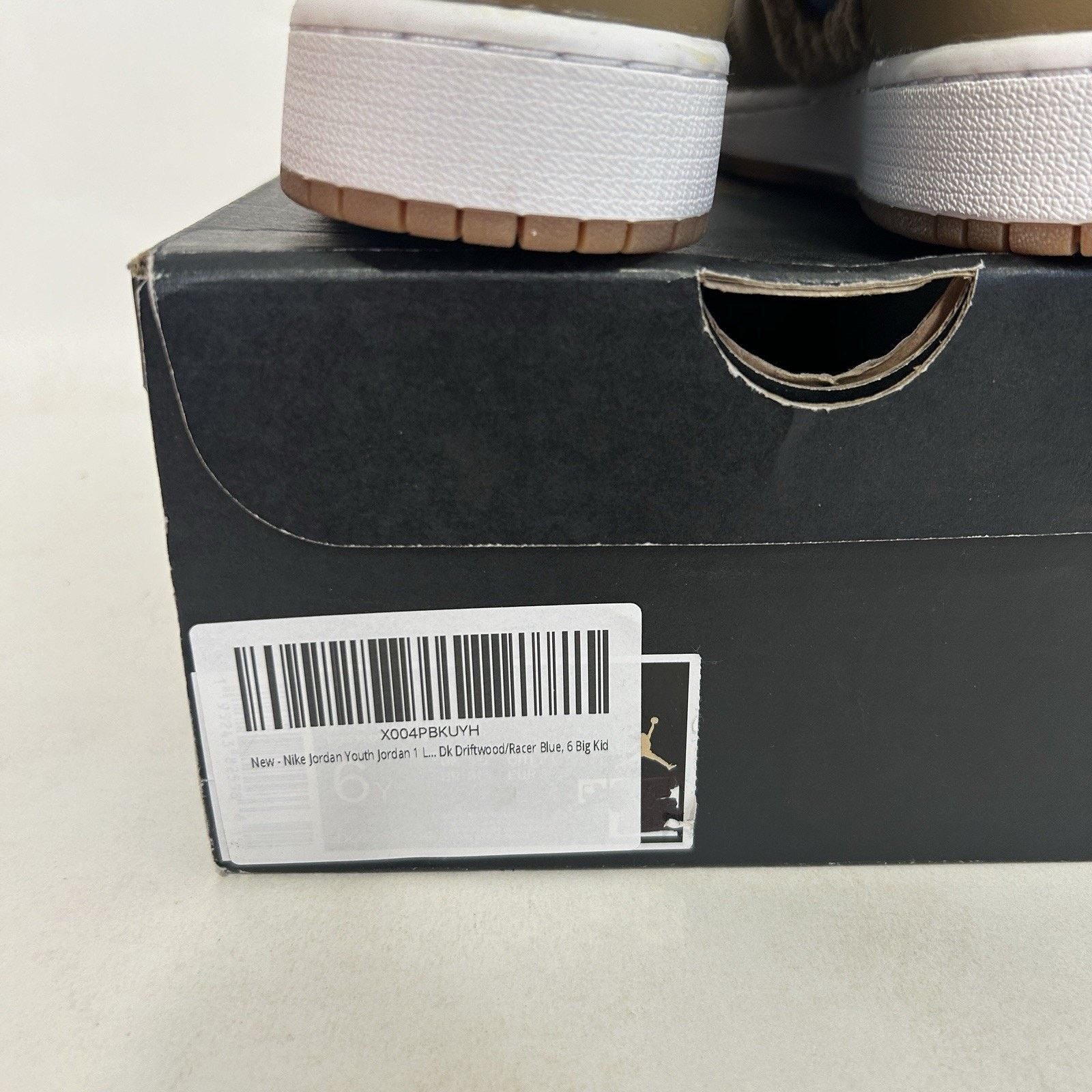 Nike Nike Air Jordan 1 Low Utility GS “Teddy Bear” 2021 Size US 6 / EU 39 - 5 Thumbnail
