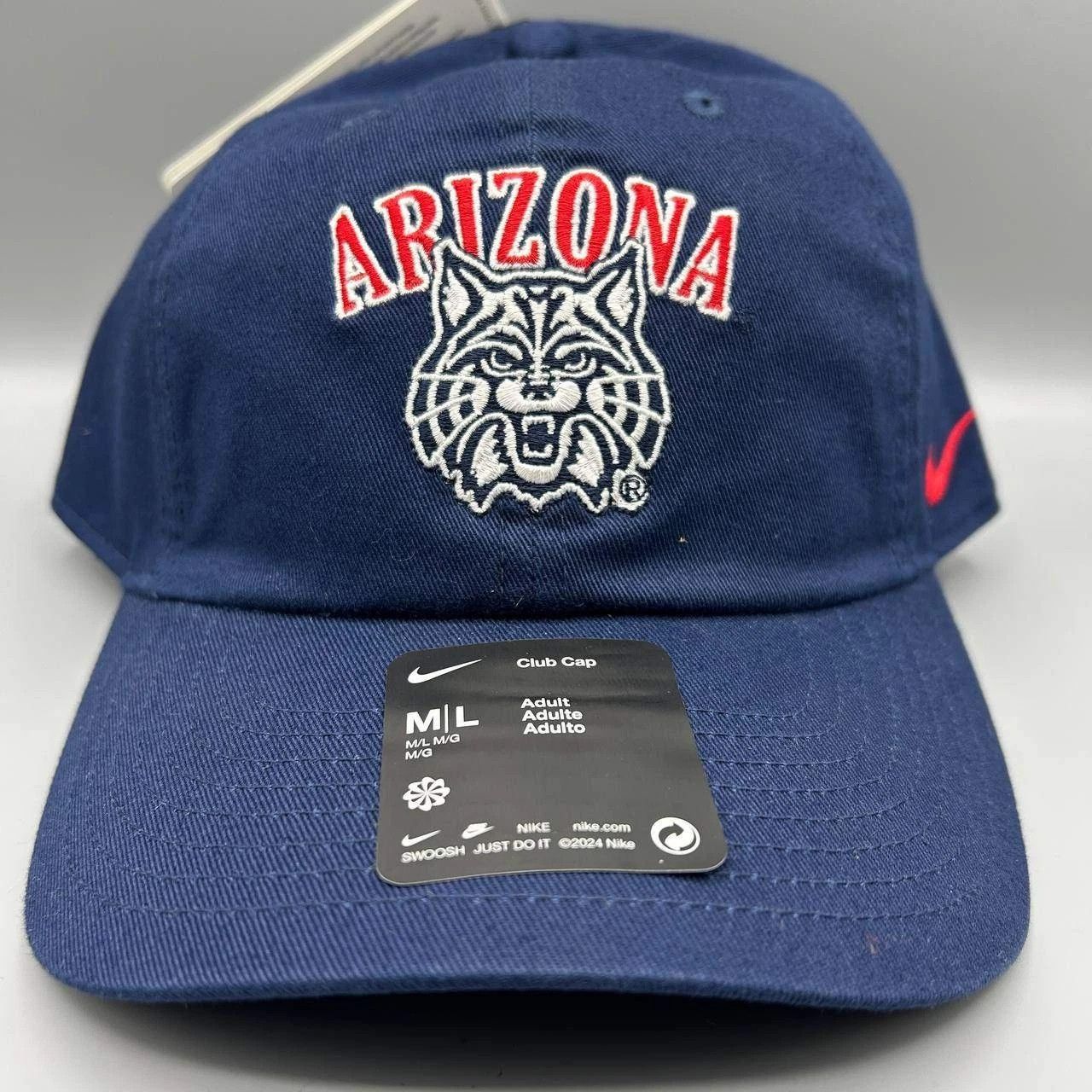 Nike Arizona Wildcats x Nike Club Hat Men M-L Strap Back Cotton Size ONE SIZE - 1 Thumbnail
