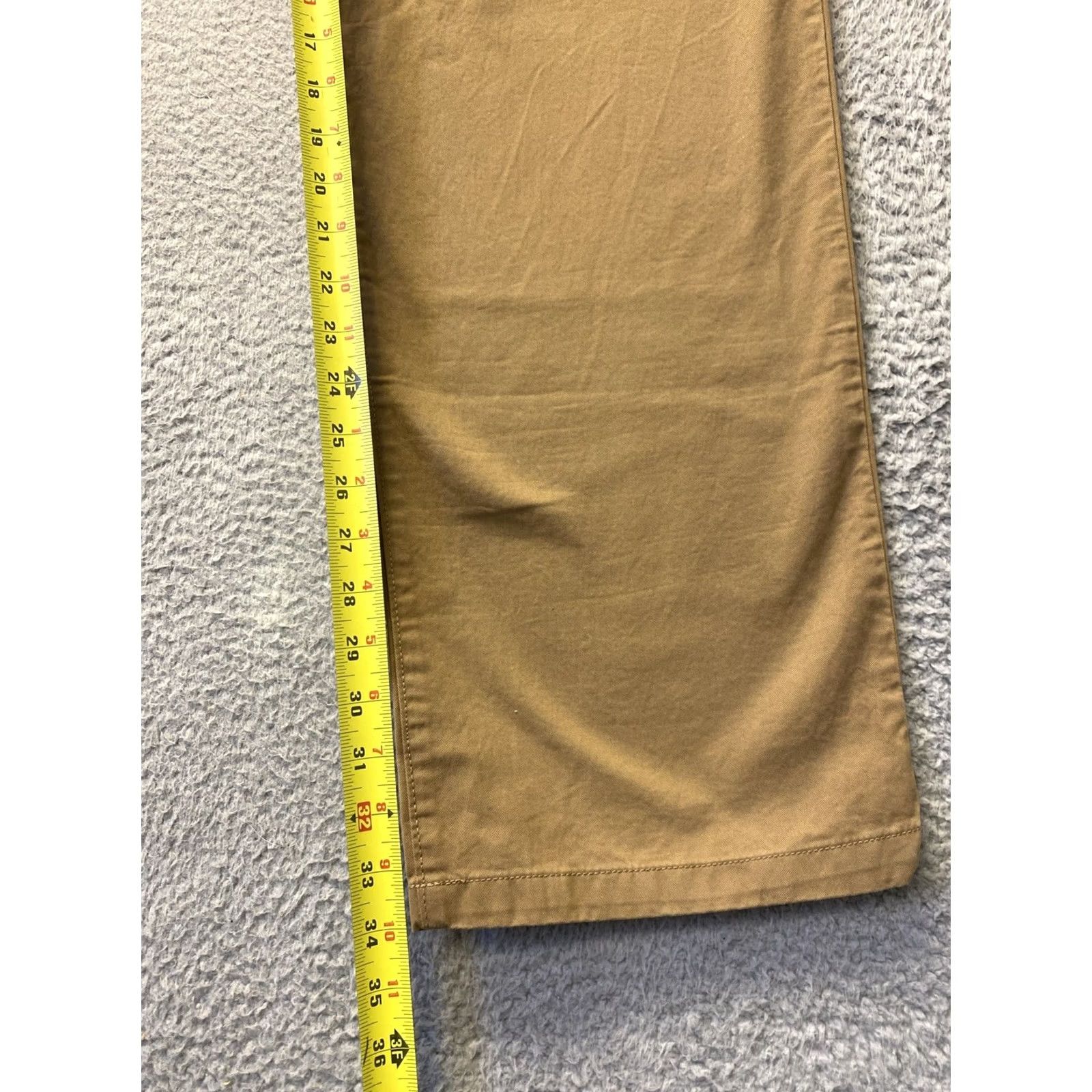 Gap GAP Men's Chino Pants 42x34 Light Brown Classic Fit Straight Leg Mens Regular 34 Inseam Cotton Slit? (Note: "Slash Pocket" not "Slit") Size US 42 / EU 58 - 4 Thumbnail