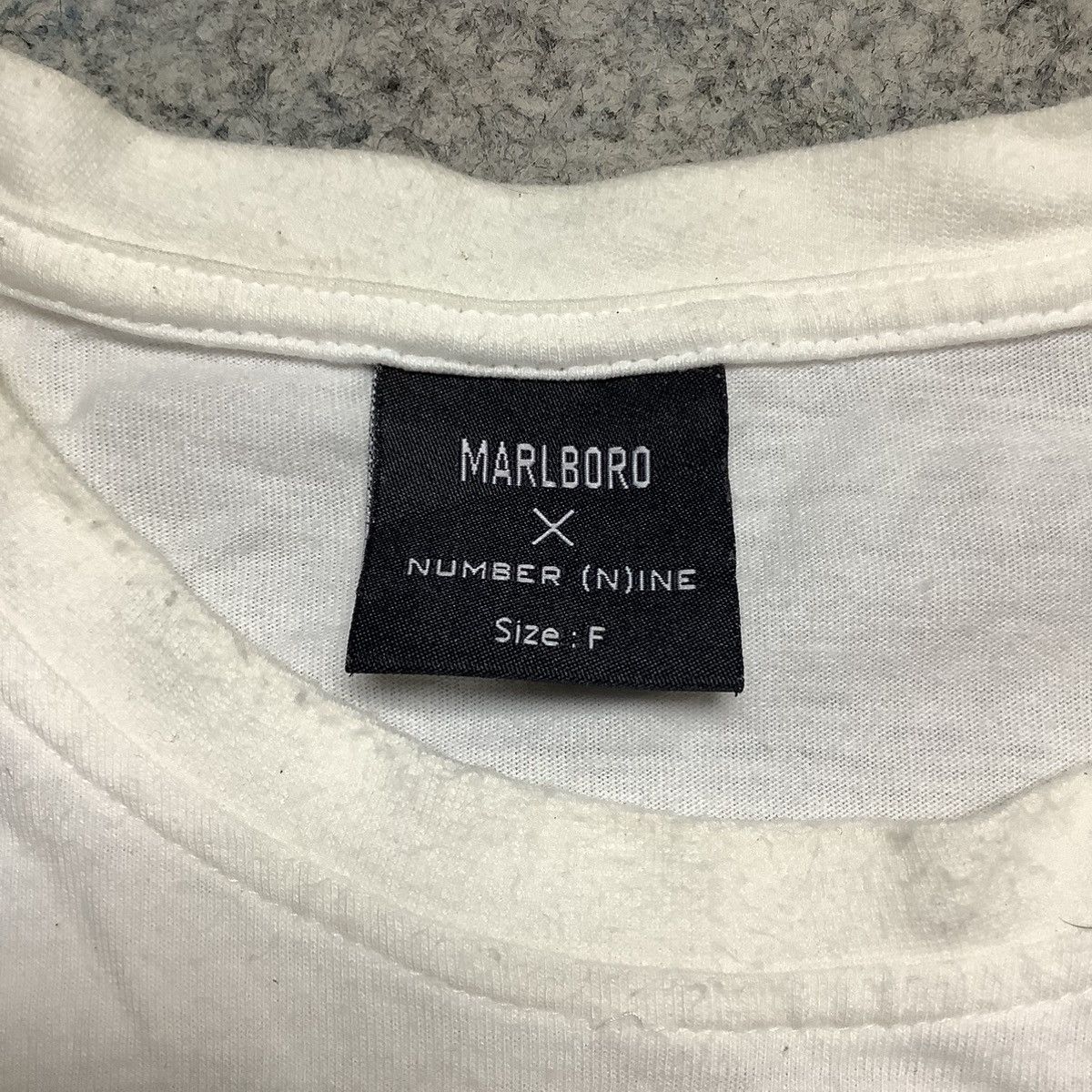 Marlboro × Number (N)ine Number Nine x Marlboro Step Up Out of Your Box Tee Size US L / EU 52-54 / 3 - 3 Thumbnail