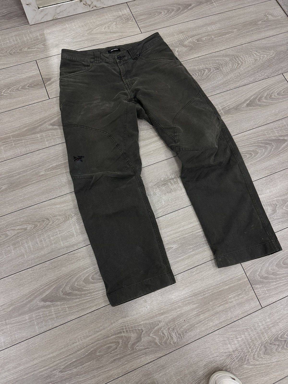 Arc'teryx Arcteryx Khaki Pants Outdoor Gorpcore Style Size US 32 / EU 48 - 2 Thumbnail
