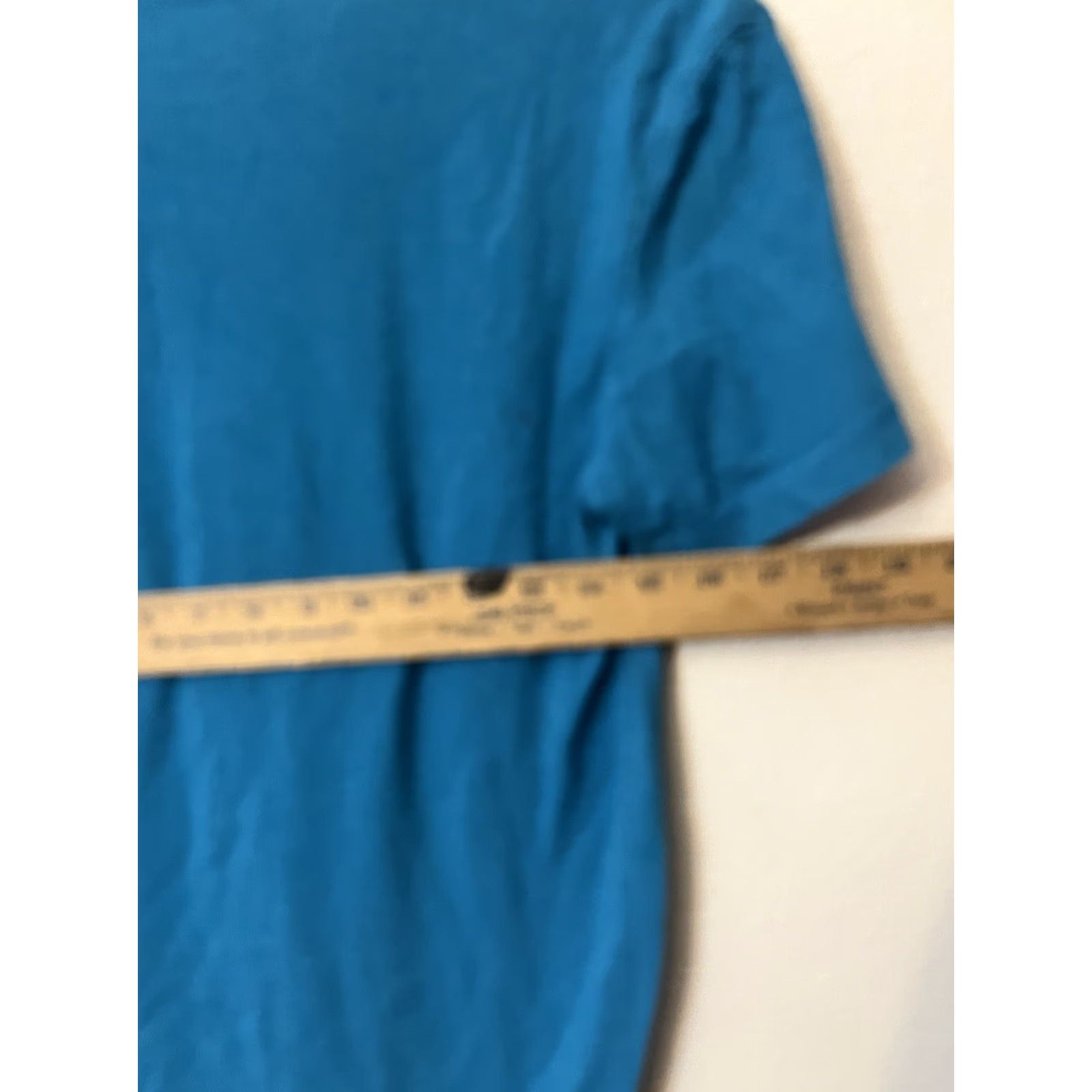 American Eagle Outfitters AMERICAN EAGLE V-Neck T-Shirt Men's Small Blue Cotton Solid Regular Fit Size US S / EU 44-46 / 1 - 5 Thumbnail