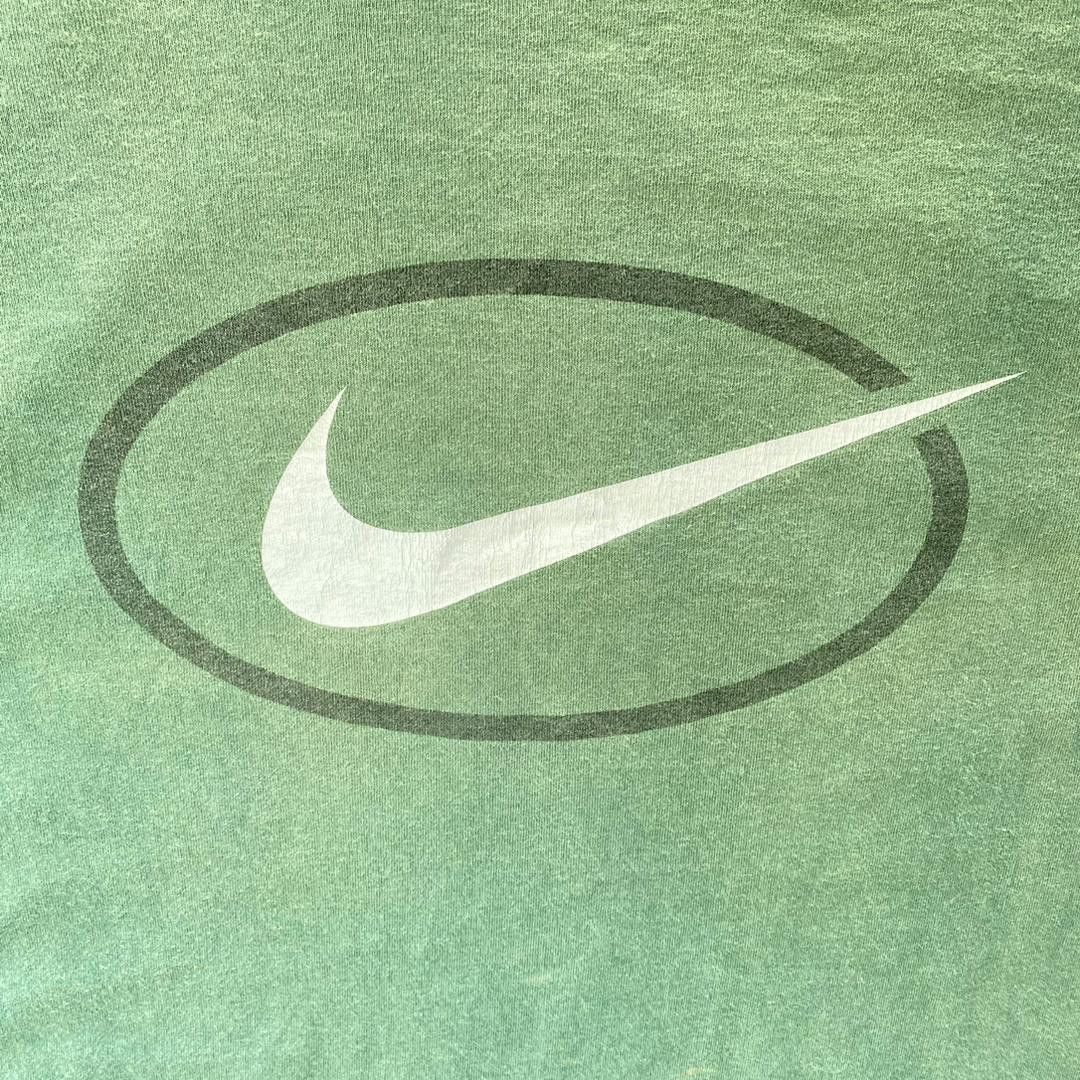 Nike Vintage 90s Nike Swoosh Logo Tshirt Size US L / EU 52-54 / 3 - 8 Thumbnail