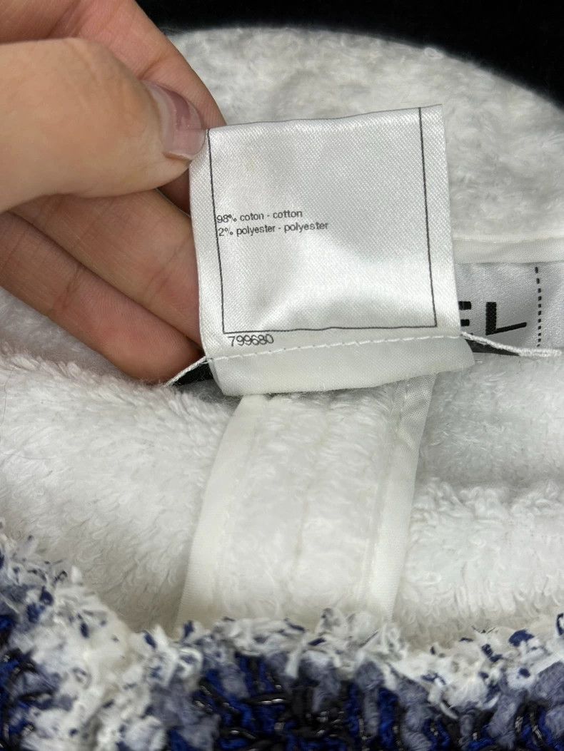 Chanel Chanel White towel blue silver rolled-edge coat Size XXS / US 00 / IT 34 - 5 Thumbnail