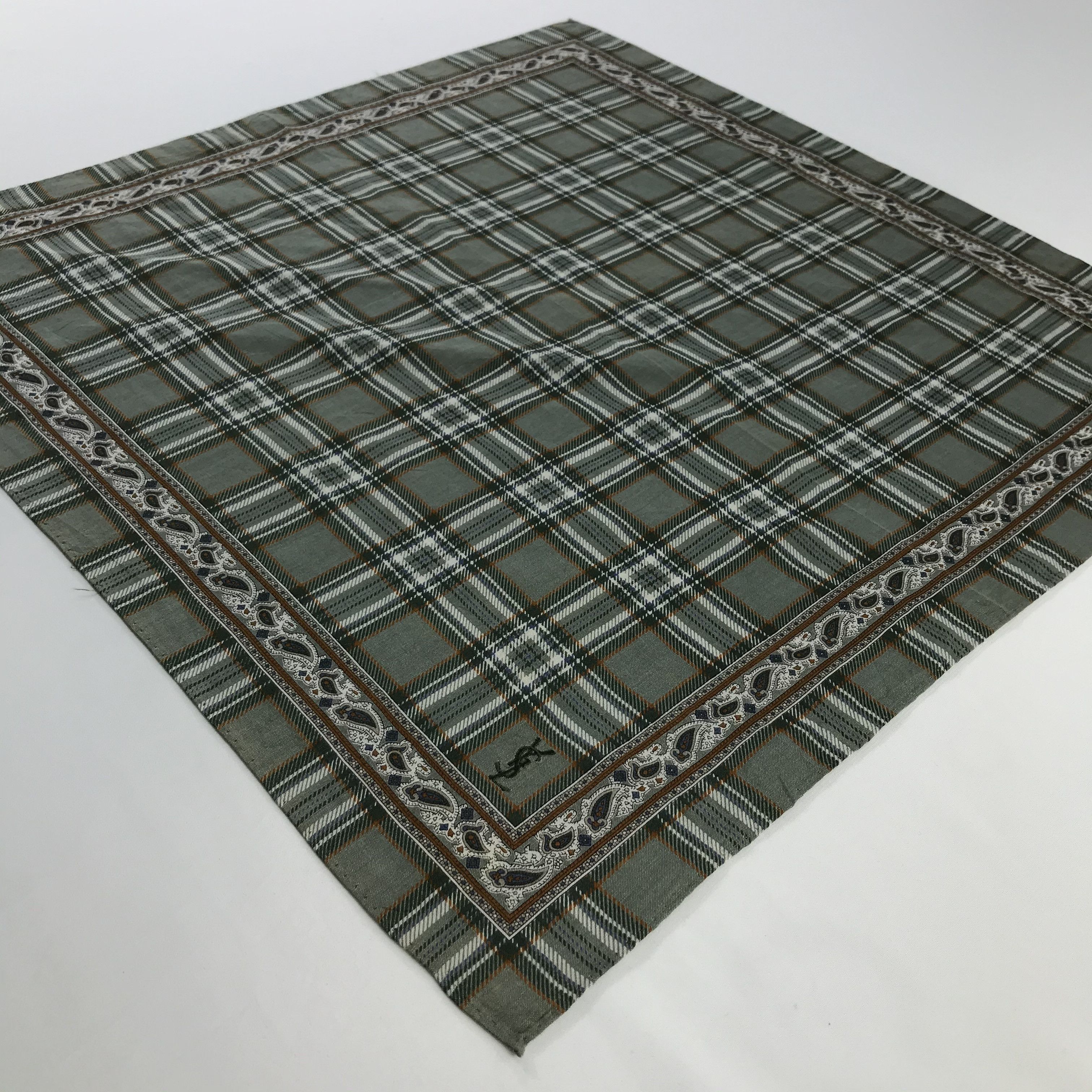 Vintage × Yves Saint Laurent Yves Saint Laurent Bandana / Handkerchief /Neckerchief -S998 Size ONE SIZE - 2 Thumbnail