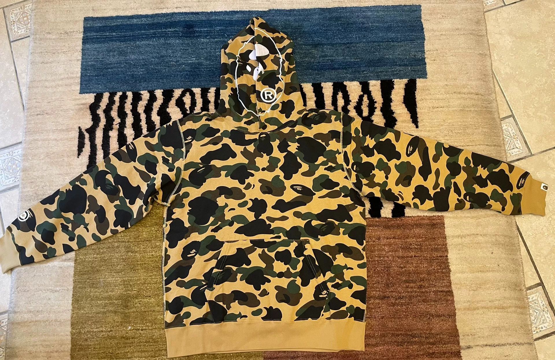 Bape Bape Classic Yellow Camo Ape Hoodie Size US XXL / EU 58 / 5 - 1 Thumbnail