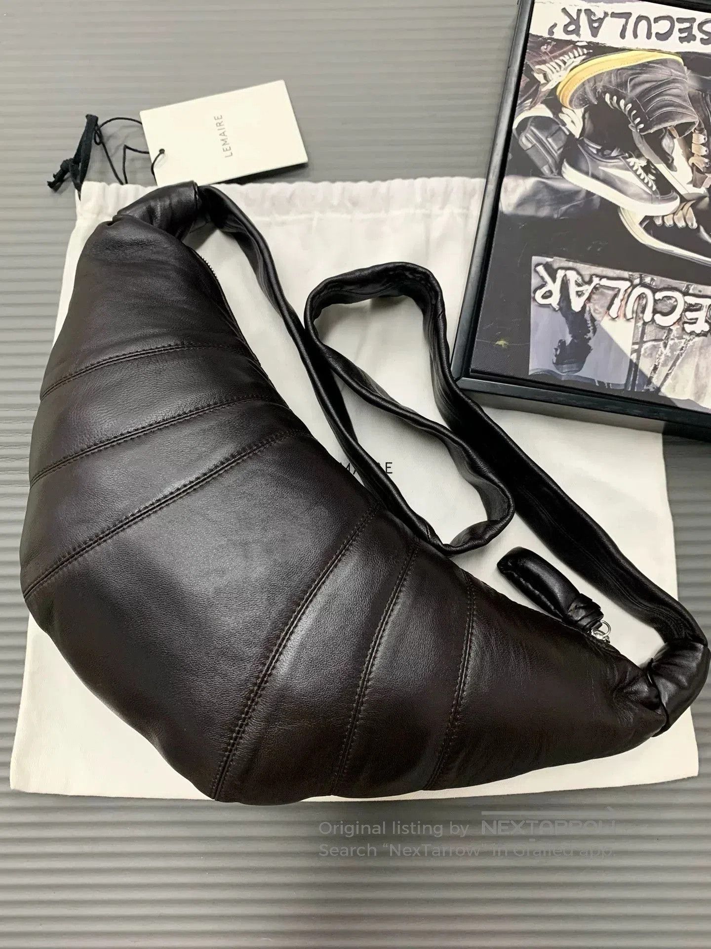 Lemaire Lemaire Medium Sheepskin Croissant Bag. Size ONE SIZE - 2 Thumbnail
