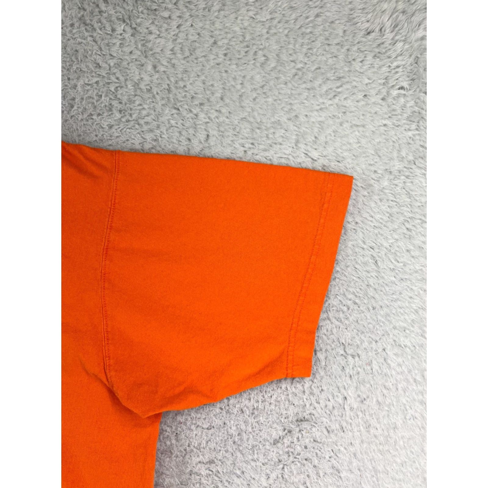 Carhartt Carhartt Shirt Men's XL Orange Short Sleeve Crew Neck Pocket Cotton Work T-Shirt Size US XL / EU 56 / 4 - 5 Thumbnail