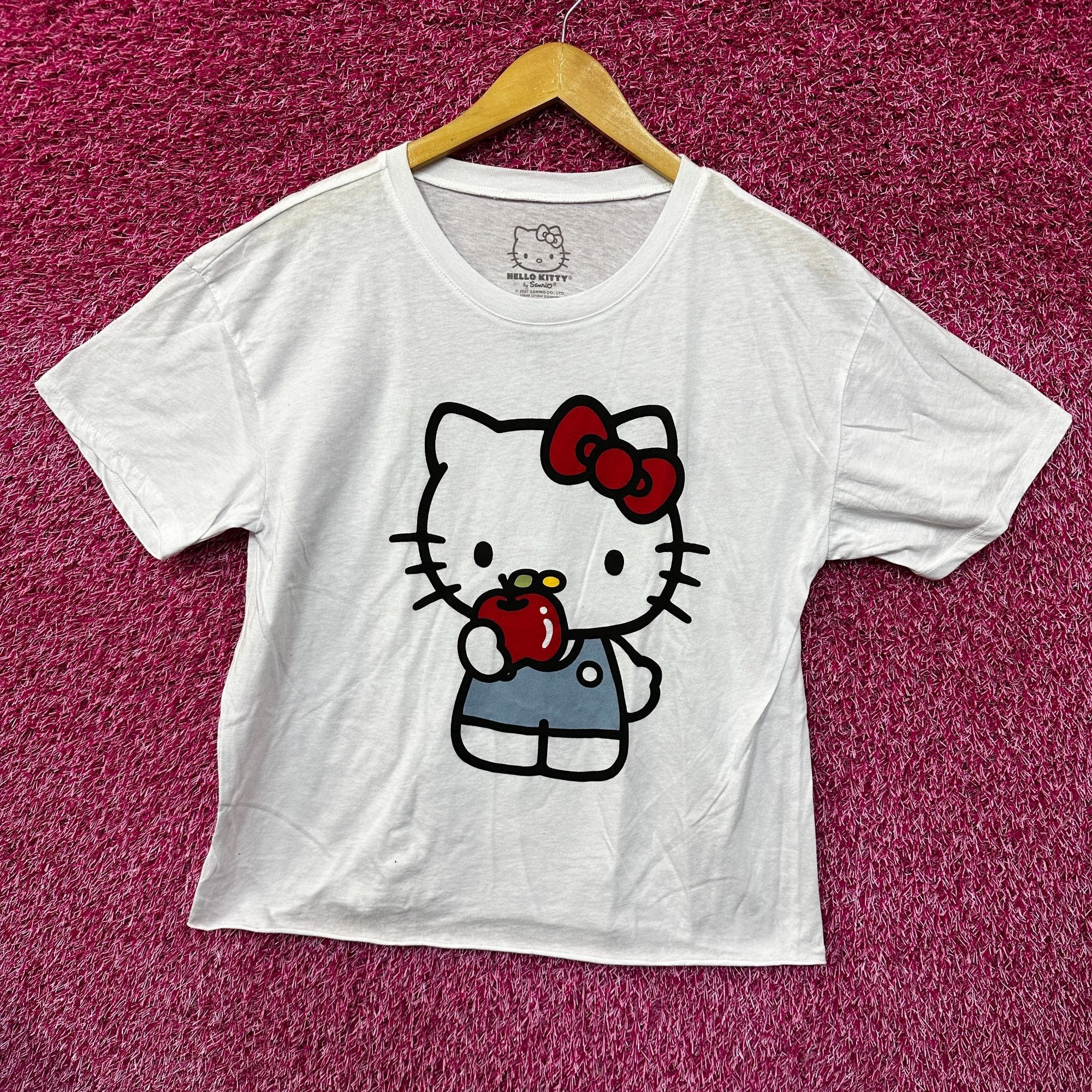 Disney Hello Kitty Eating an Apple Kawaii Sanrio Anime Crop Top L Size L / US 10 / IT 46 - 1 Thumbnail