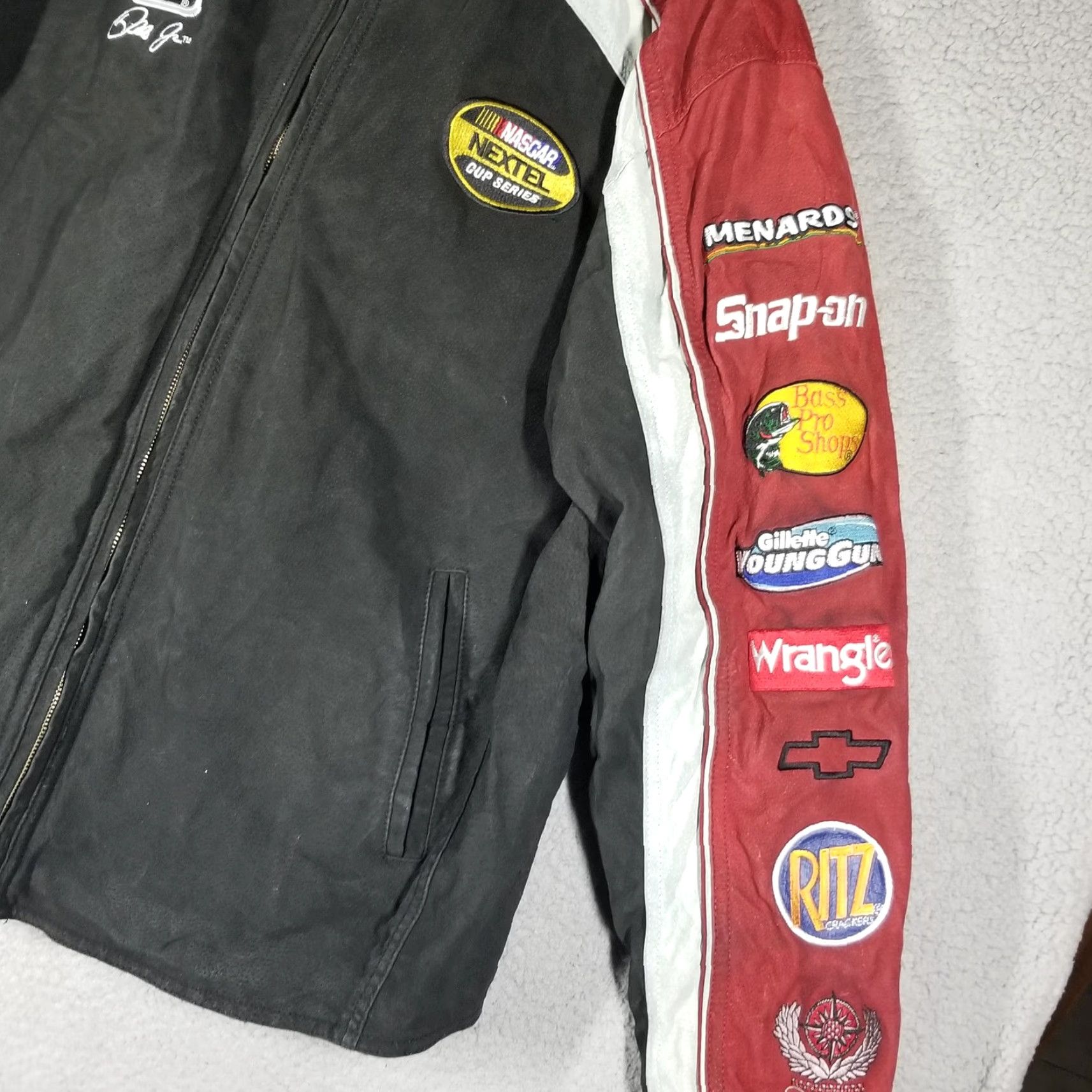 Vintage Budweiser NASCAR Jacket Mens 2XL Black Red Wilsons Leather Dale Jr Racing Chase Authentics XX Budweiser NASCAR Jacket Chase Authentics Leather 2XL Size US XXL / EU 58 / 5 - 5 Thumbnail