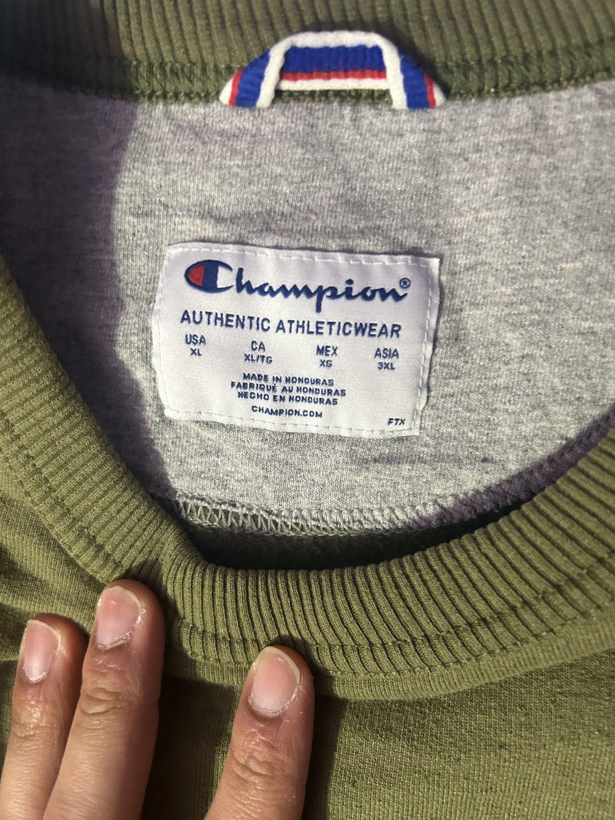 Champion Vintage Champion Sweatshirt Size US XL / EU 56 / 4 - 2 Thumbnail