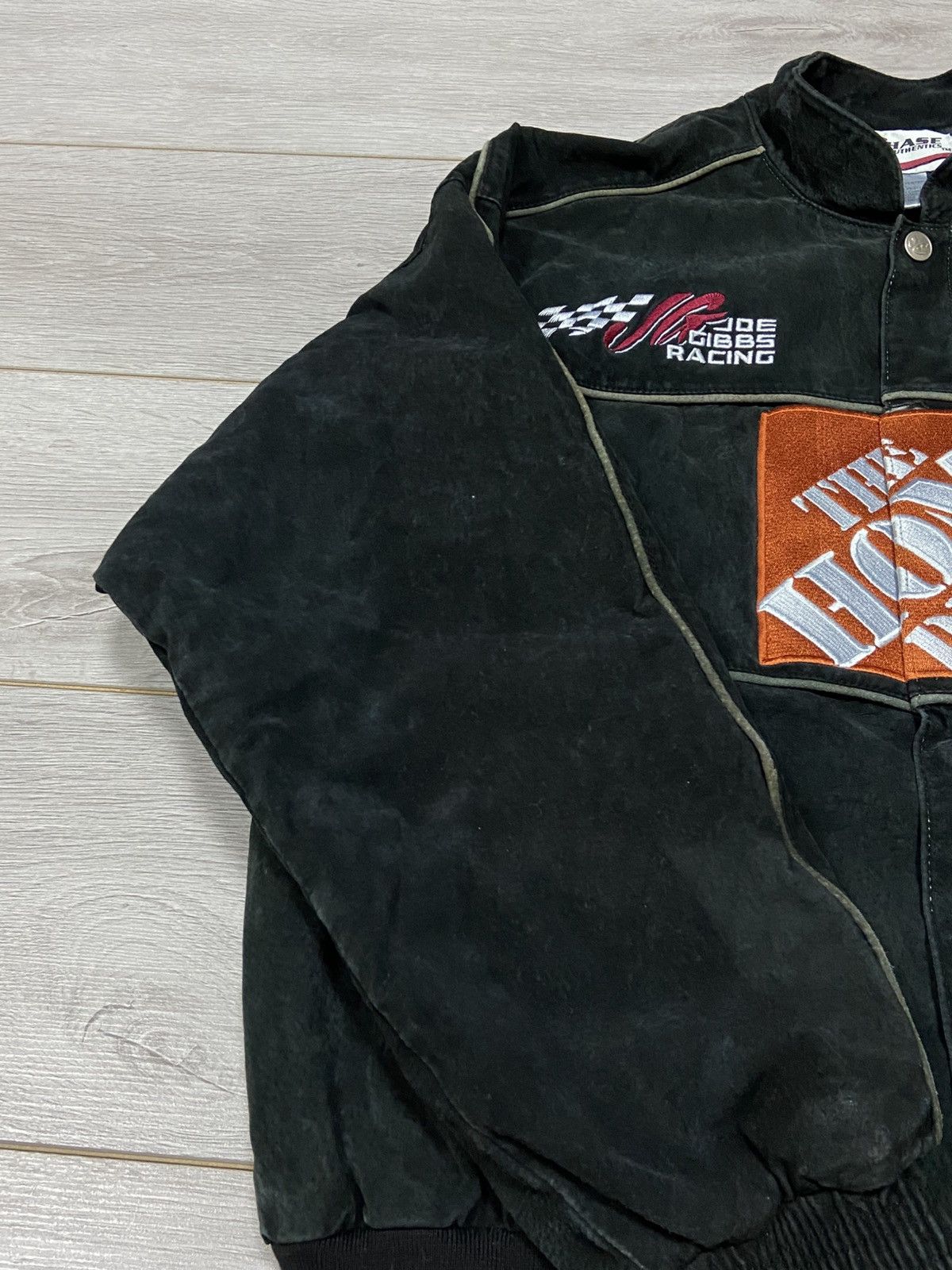 NASCAR Vintage NASCAR 90s The Home Deport Racing team jacket size L Size US L / EU 52-54 / 3 - 8 Thumbnail