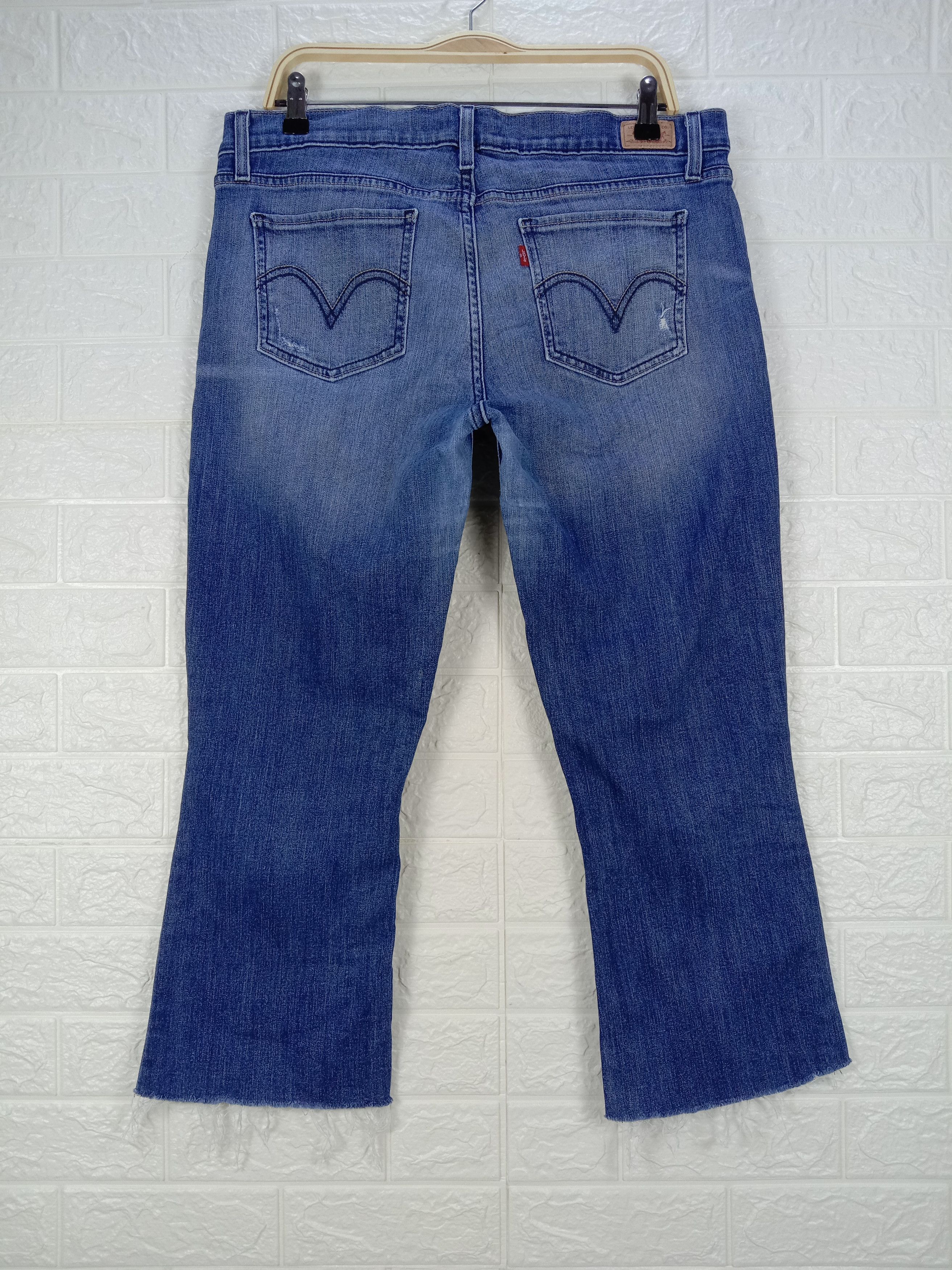 Levi's Vintage Levi's 524 Jeans Distressed Denim Size 34" / US 12 / IT 48 - 5 Thumbnail