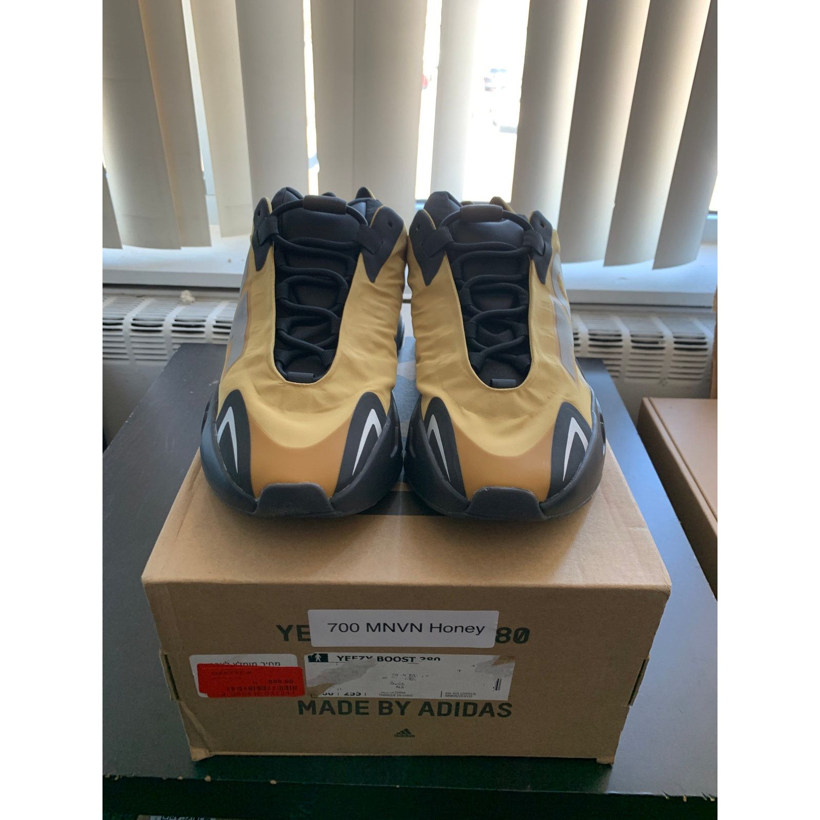 Adidas adidas Yeezy Boost 700 MNVN Honey Flux Size 8.5 BRAND NEW Size US 8.5 / EU 41-42 - 2 Thumbnail
