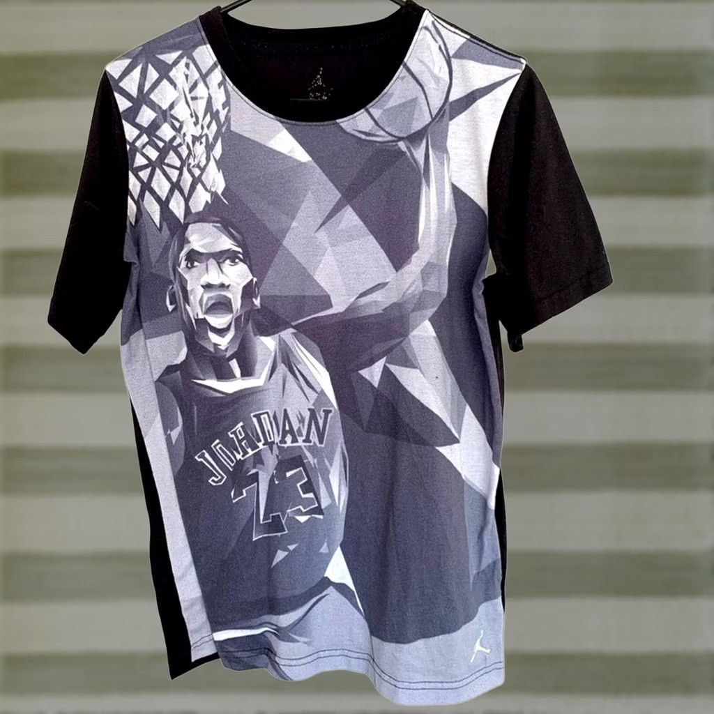 Jordan Brand MEN'S NIKE AIRJORDAN BRAND ALL OVER PRINT AOP CLASSIC SHIRT SIZE M BLACK Size US M / EU 48-50 / 2 - 1 Thumbnail